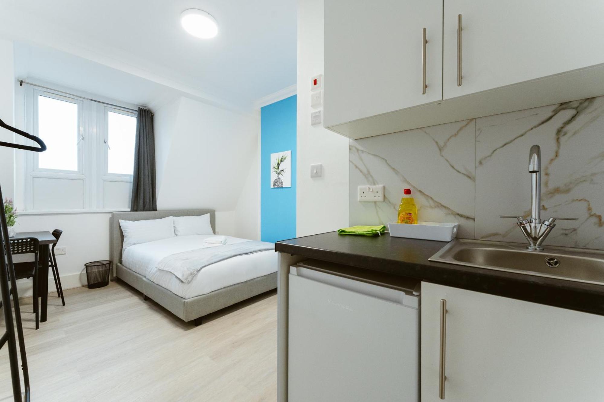 The Wood Star Self Contained Guest house *