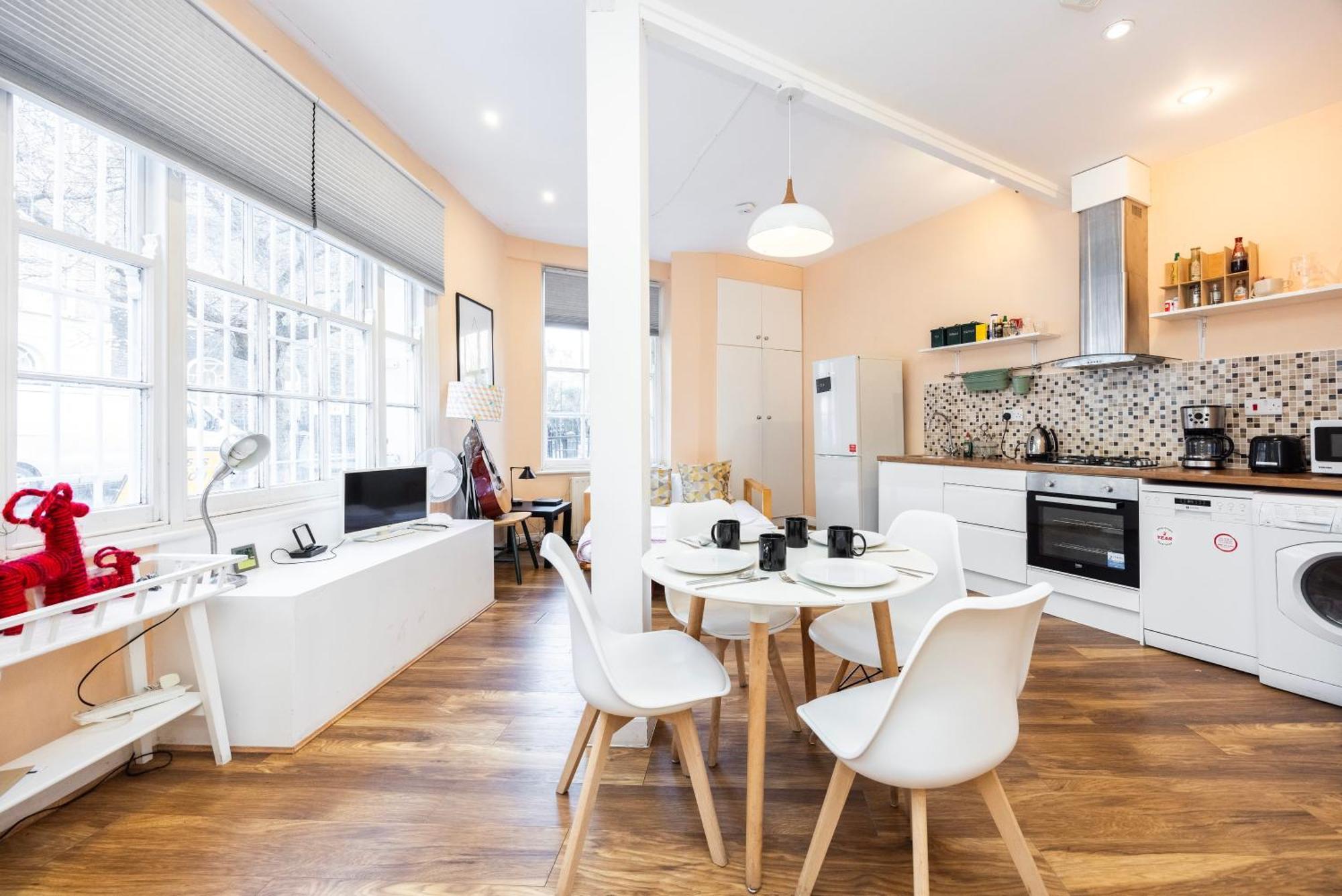 Cosy 3 Beds Family Friendly Kings Cross * Londen