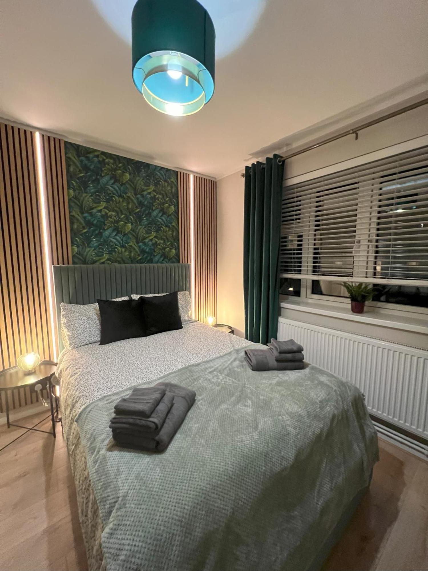 Apartment Spacious & Modern Family Gem