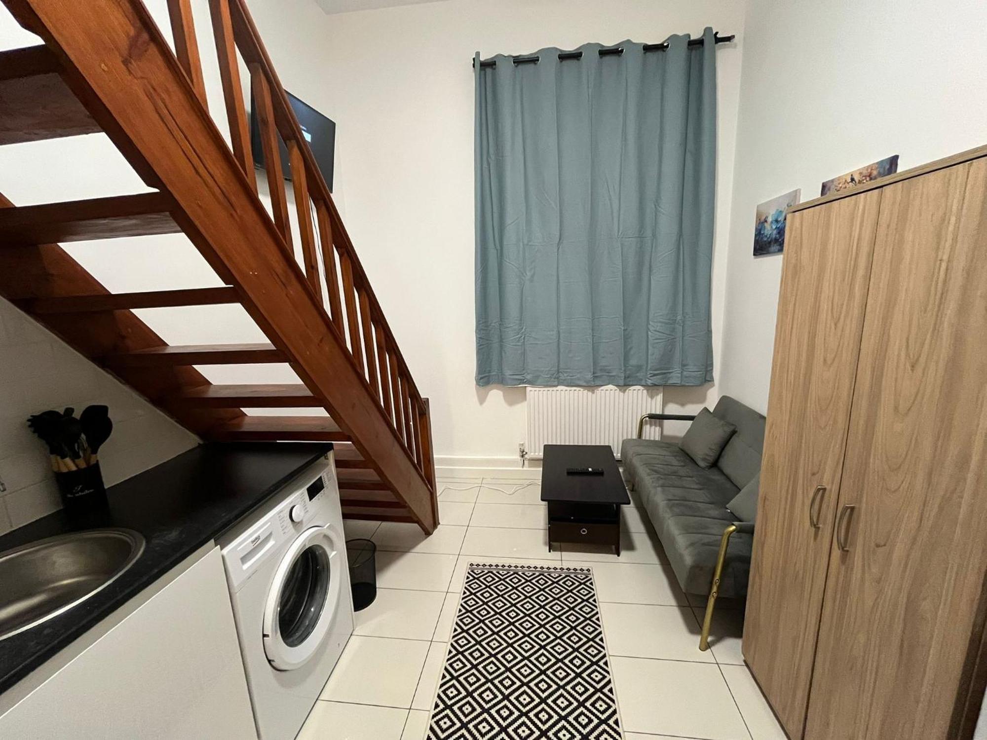 Modern Queenspark Appartement Londen