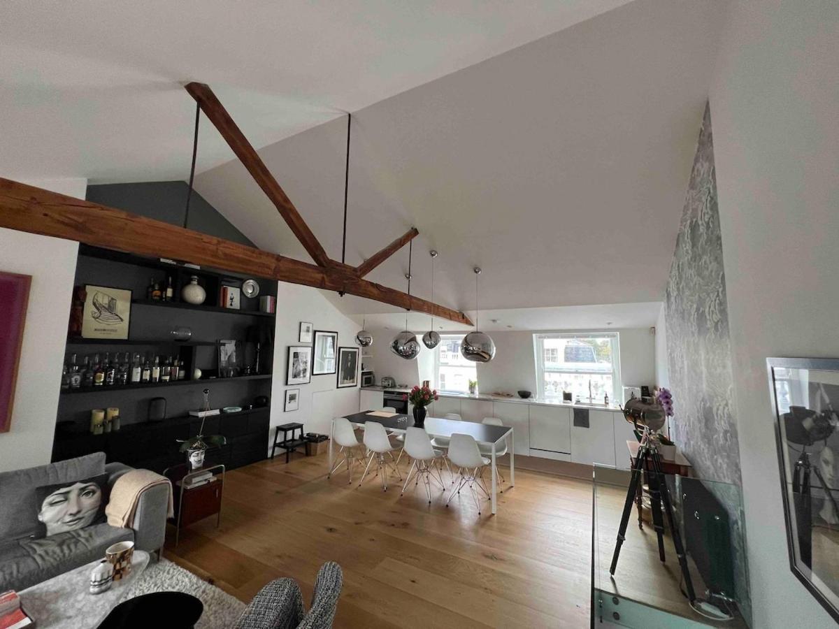 Chelsea, Three-bedroom Contemporary Living Duplex Appartement