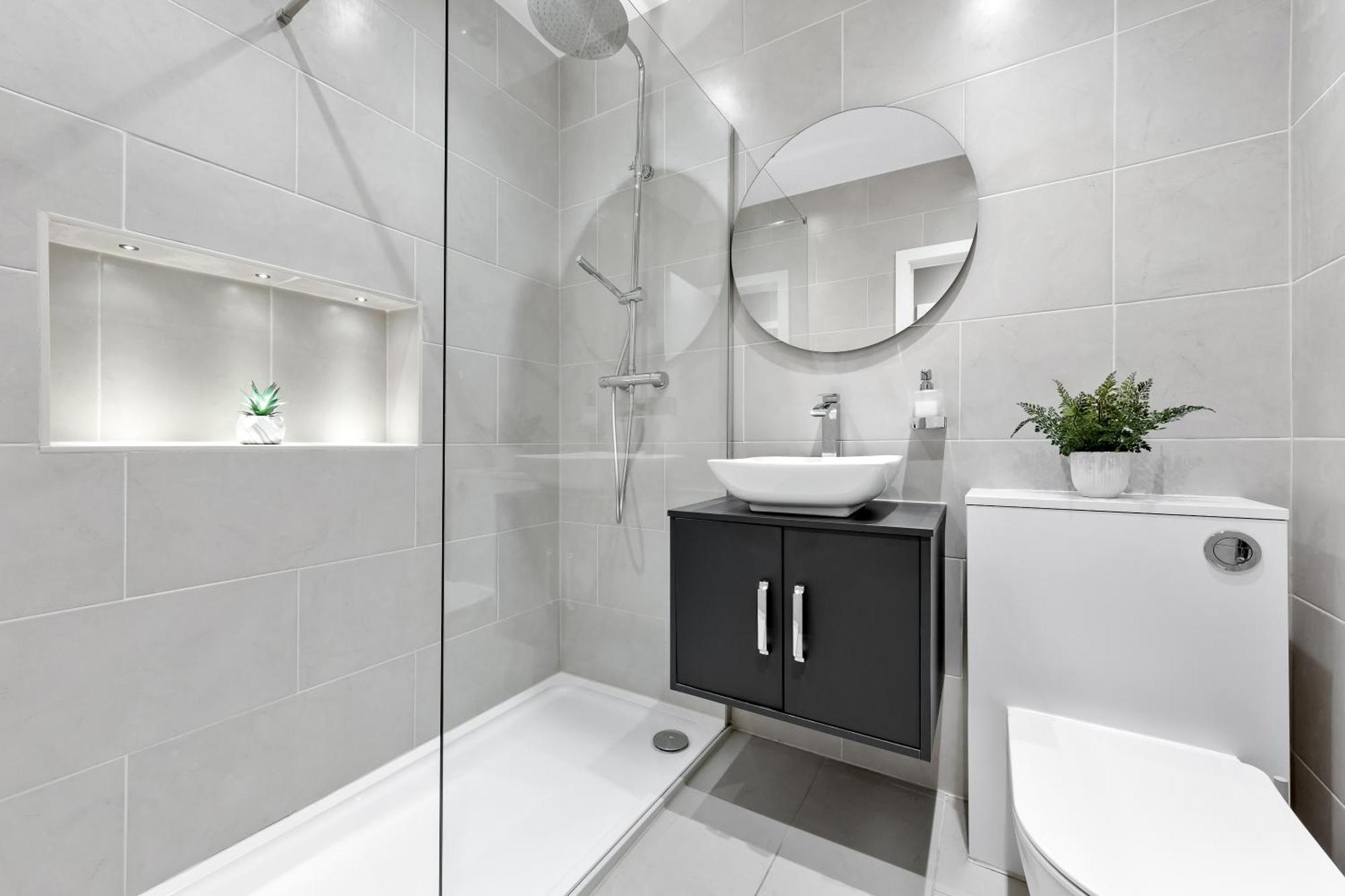 Apartment Bridge Luxury By Sol Haven London