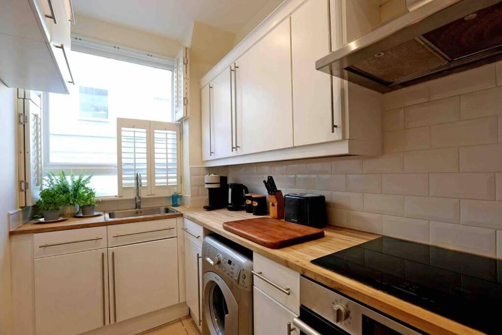 3bed Townhouse Earls Court Old Manor Сasa de vacaciones Londres
