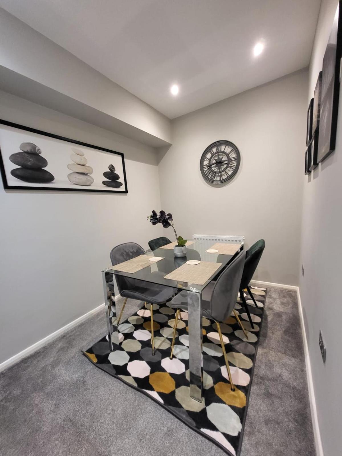 Cosy Four Bedroom