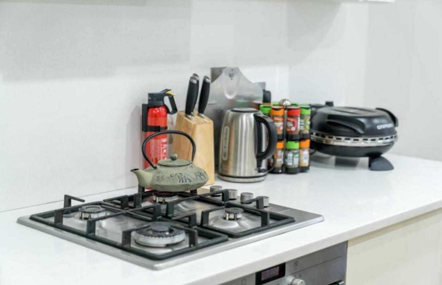 Niru Experience Luxury Boutique Garden 2bd 2ba * London