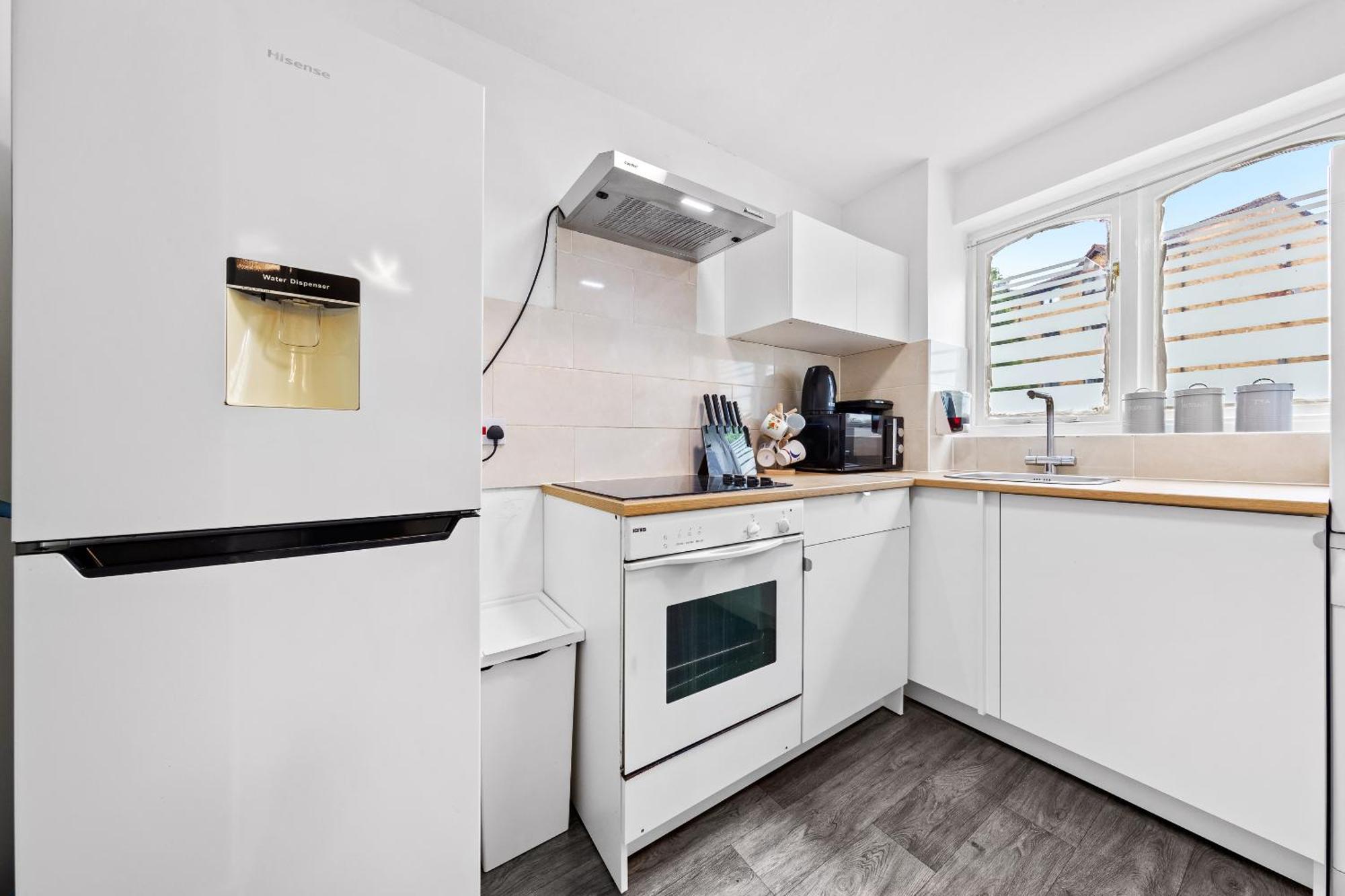 Centre Fbs Spacious Flat * London