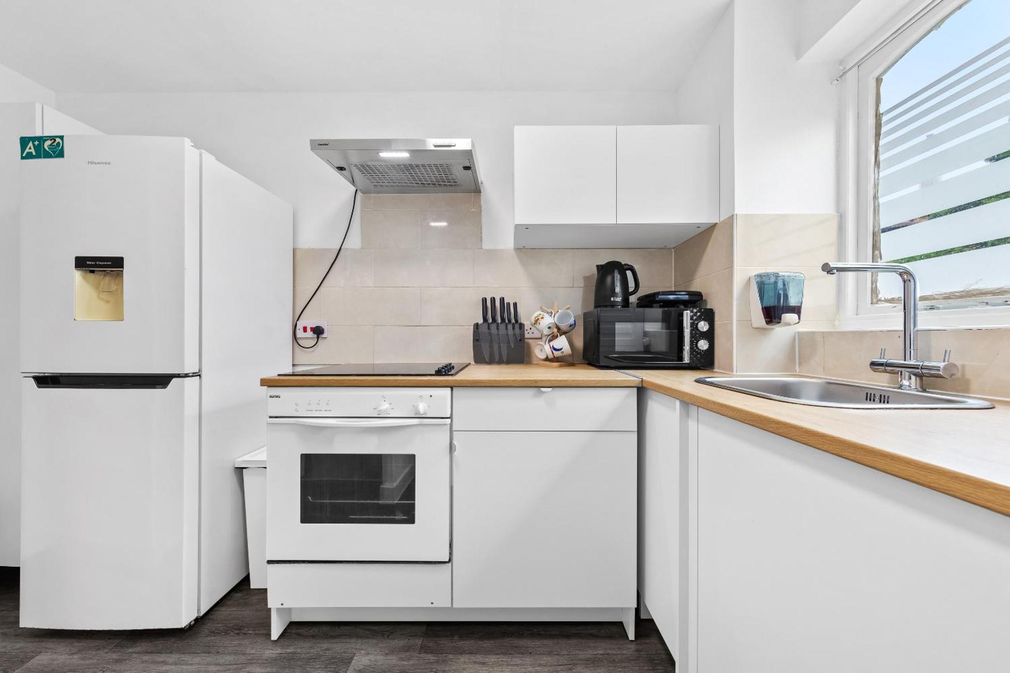 Centre Fbs Spacious Flat Apartment