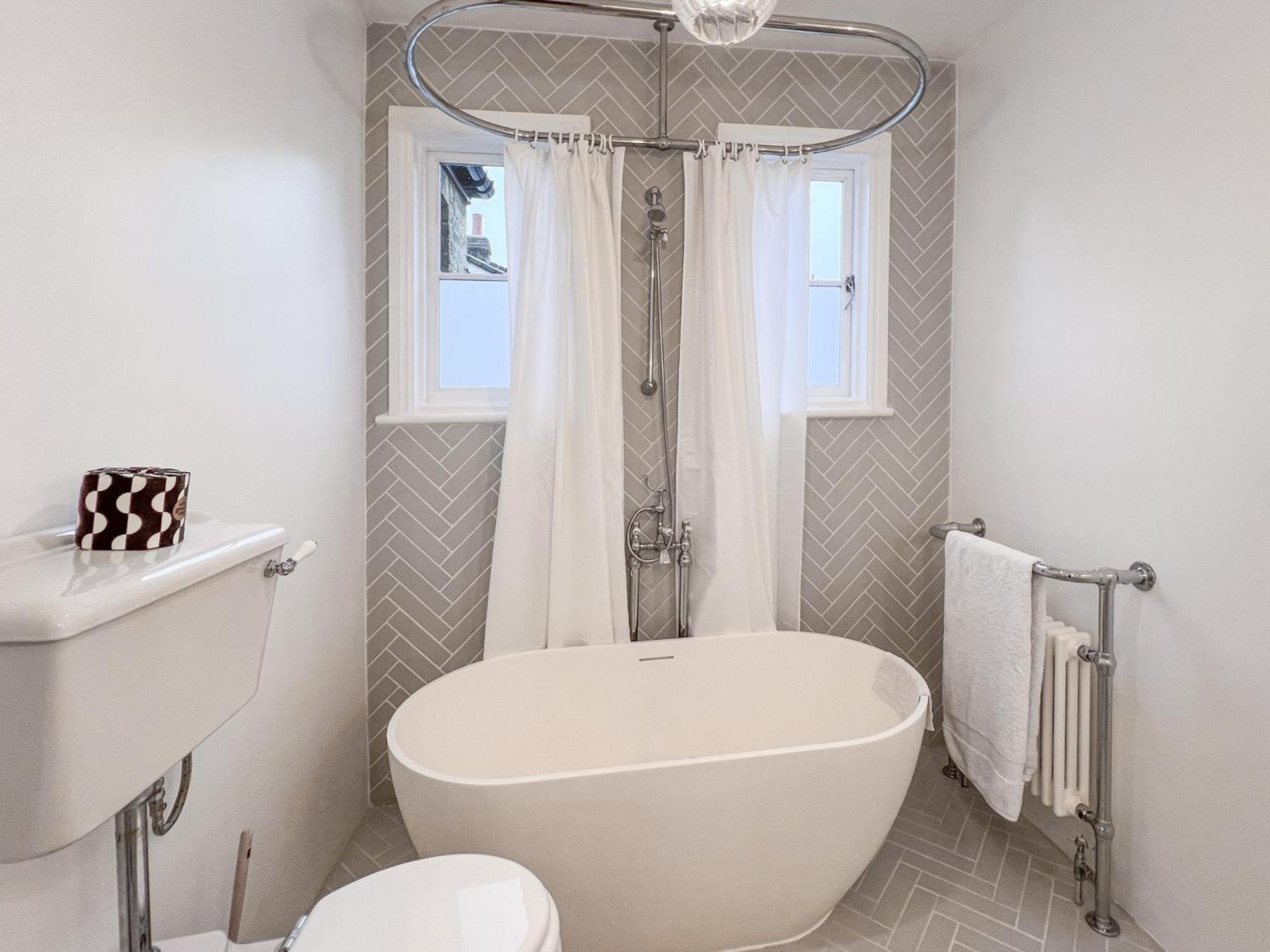 Charming Historic 3br - Steps To Greenwich Park - Cutty Sark & Royal Observatory Apartment *
