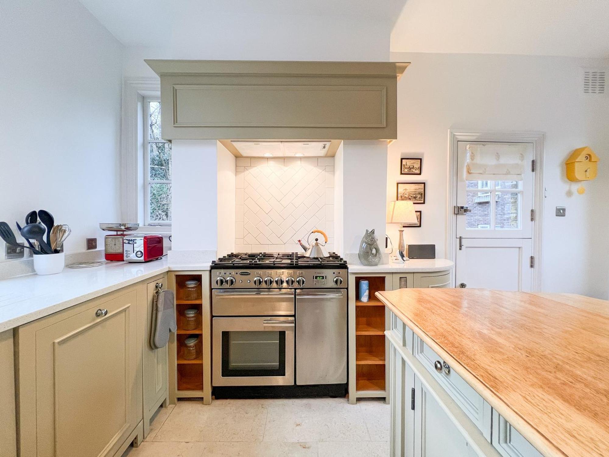 Charming Historic 3br - Steps To Greenwich Park - Cutty Sark & Royal Observatory Apartment London