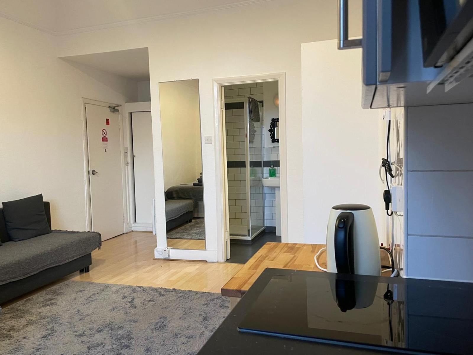 In - 13 Apartamento