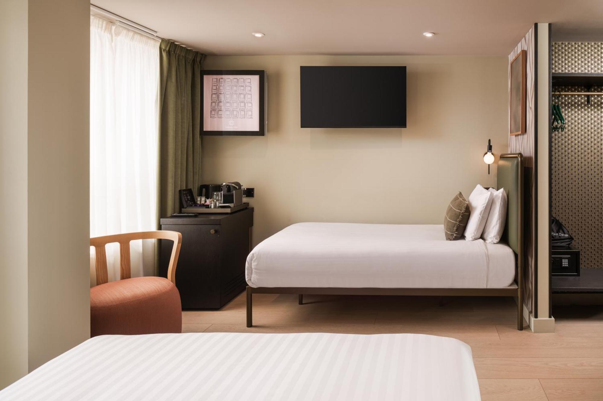 Park 3* London