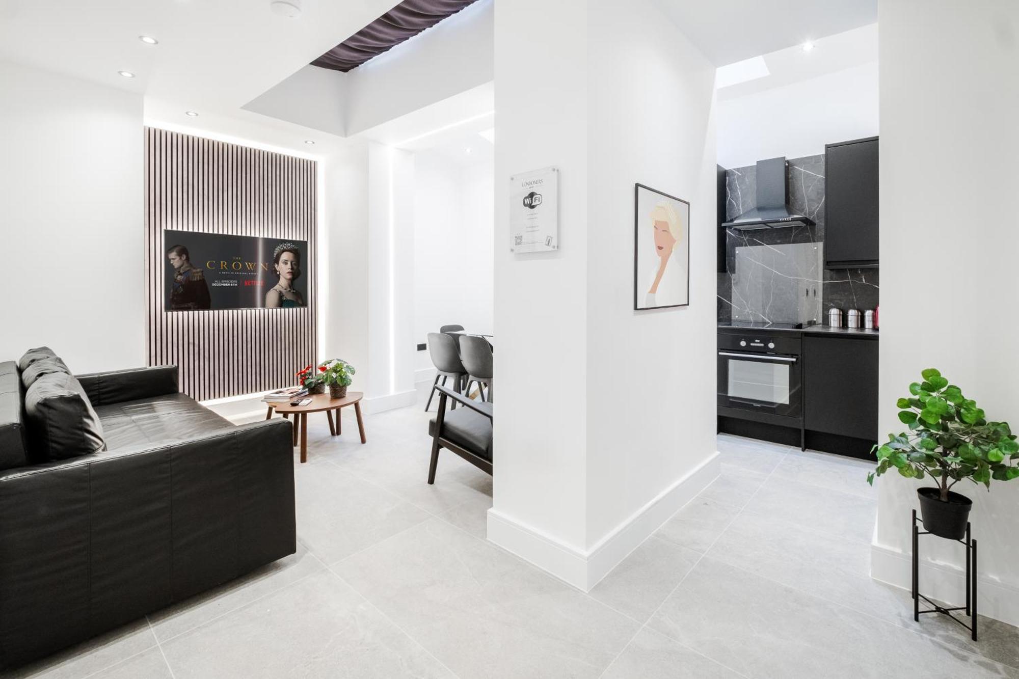Luxury 2 Bedroom In Holiday home