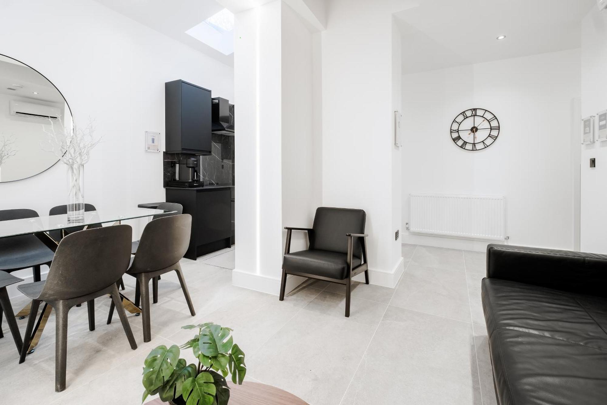 Luxury 2 Bedroom In Holiday home London
