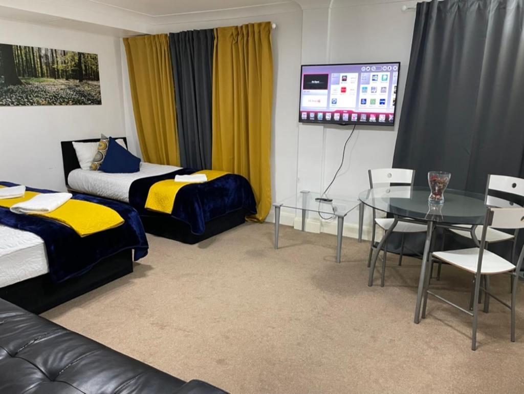 Appartement 2 Bedrooms Modern Apartment, Full Kitchen, 5 Minutes Tube Station *