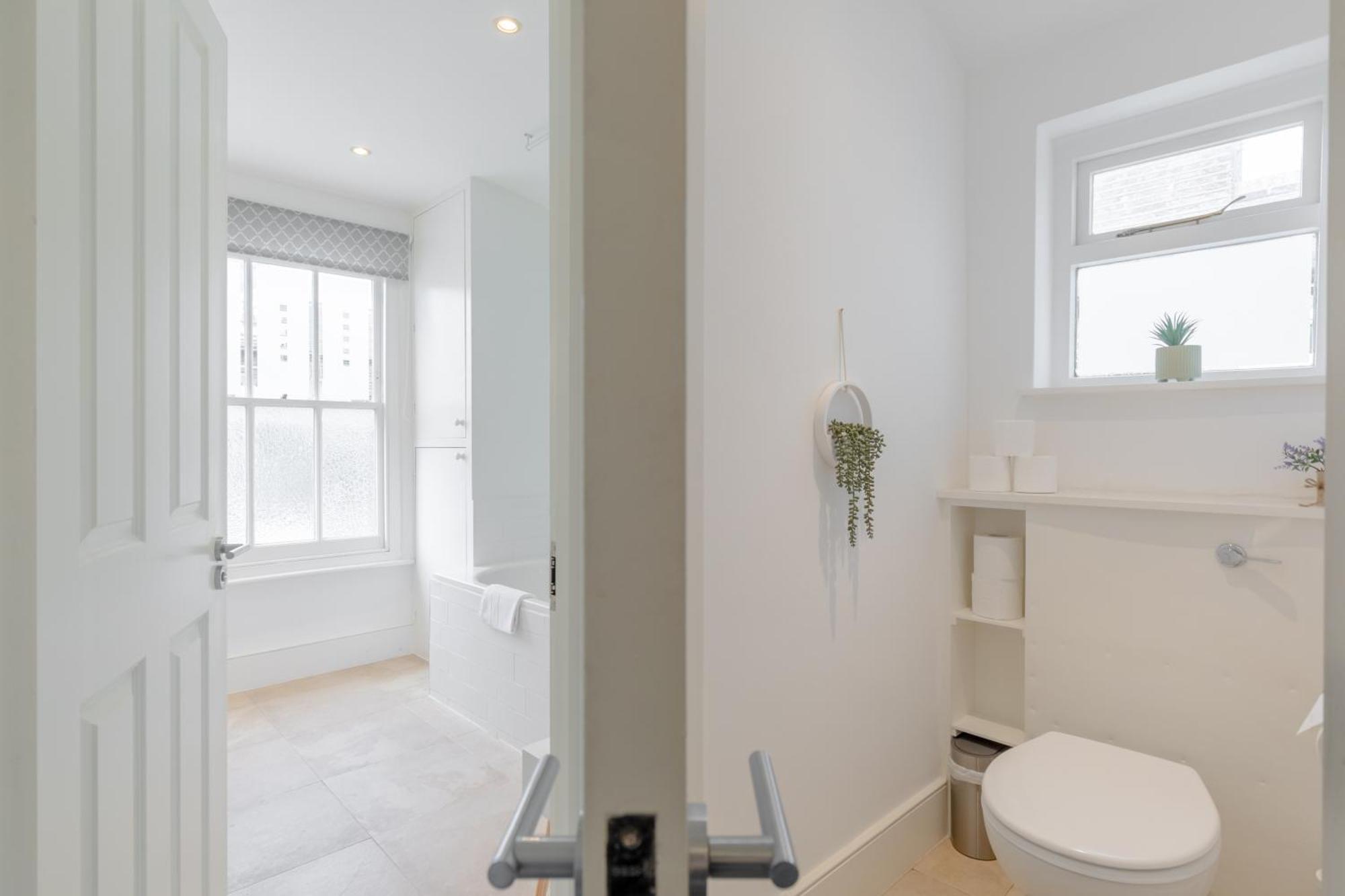 39 Second Avenue Holiday home *