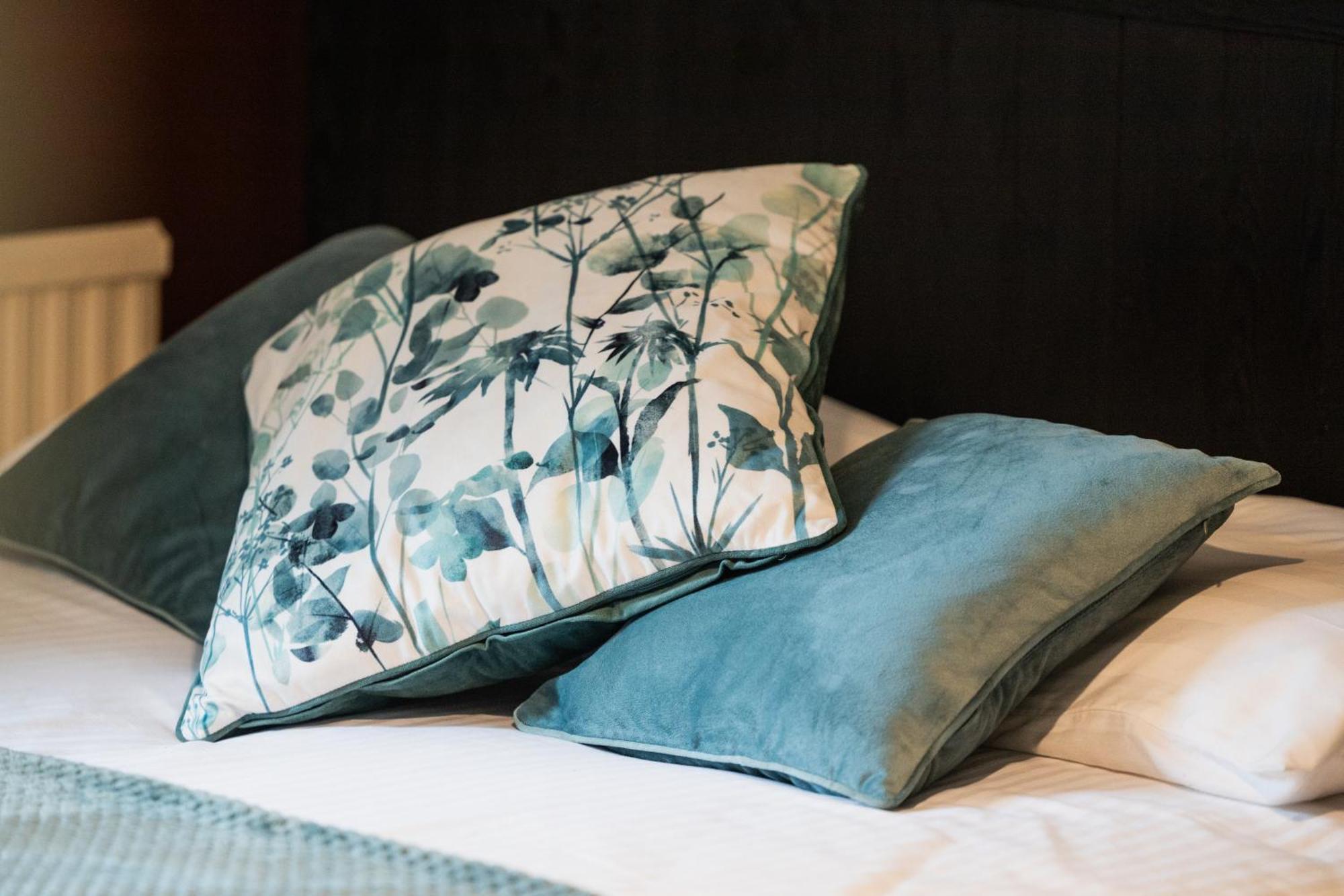 20 Percent Off -Todayonly-Mobilerate Offers-Genius Offers-Londonbridge City Apartment W Free Parking-Wifi-Sleeps7-4Beds-Netflix-Family! Apartment London