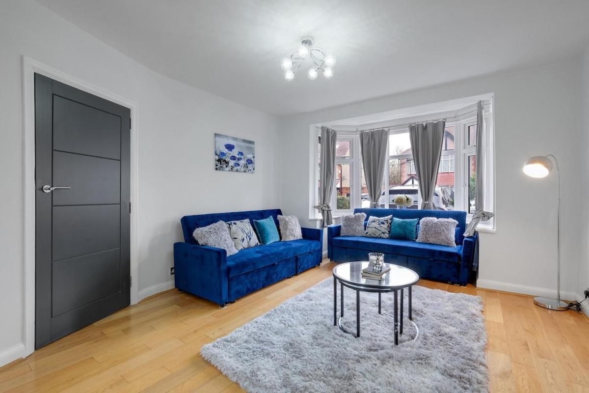 Stylish 3br House Close To Wembley Stadium And Arena Holiday home *
