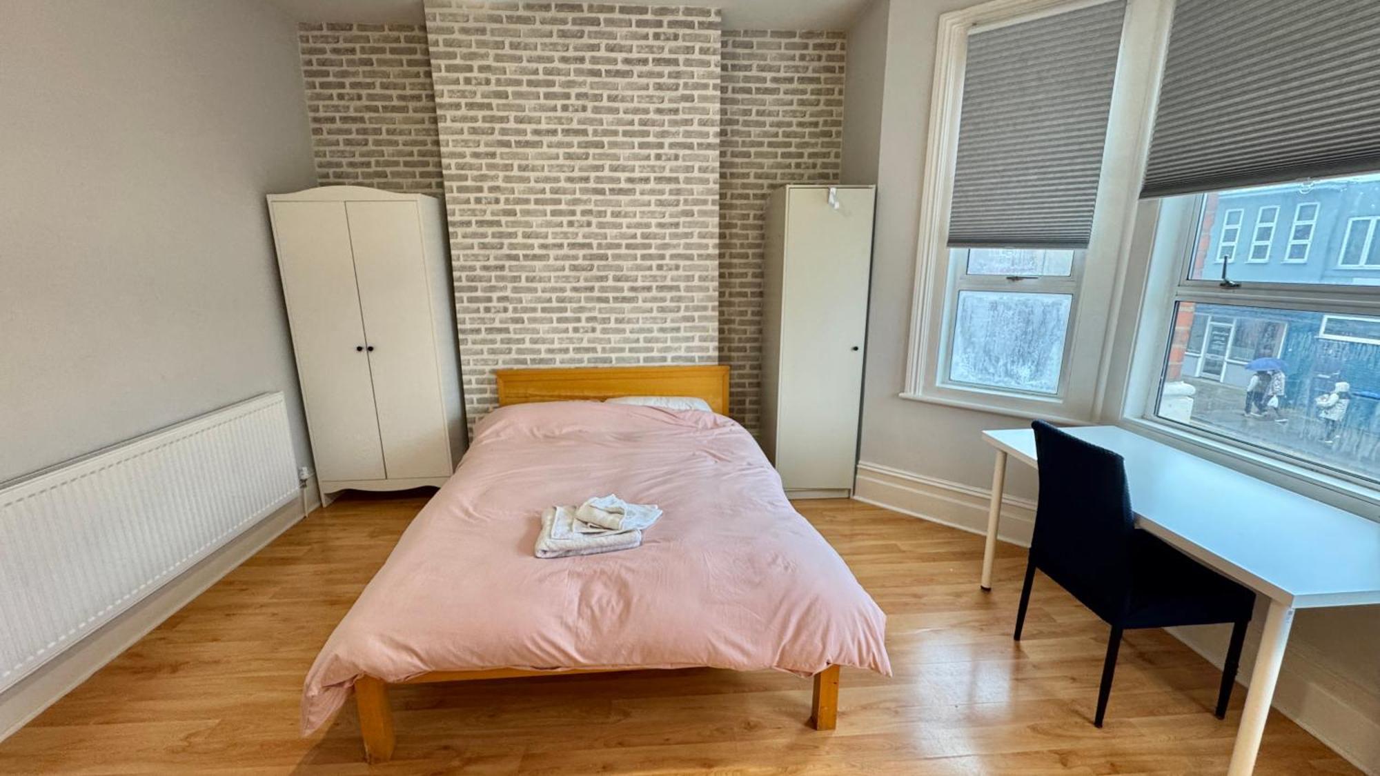 Lovely Double In Kensal Rise Quiet&close To Tube -bus Station