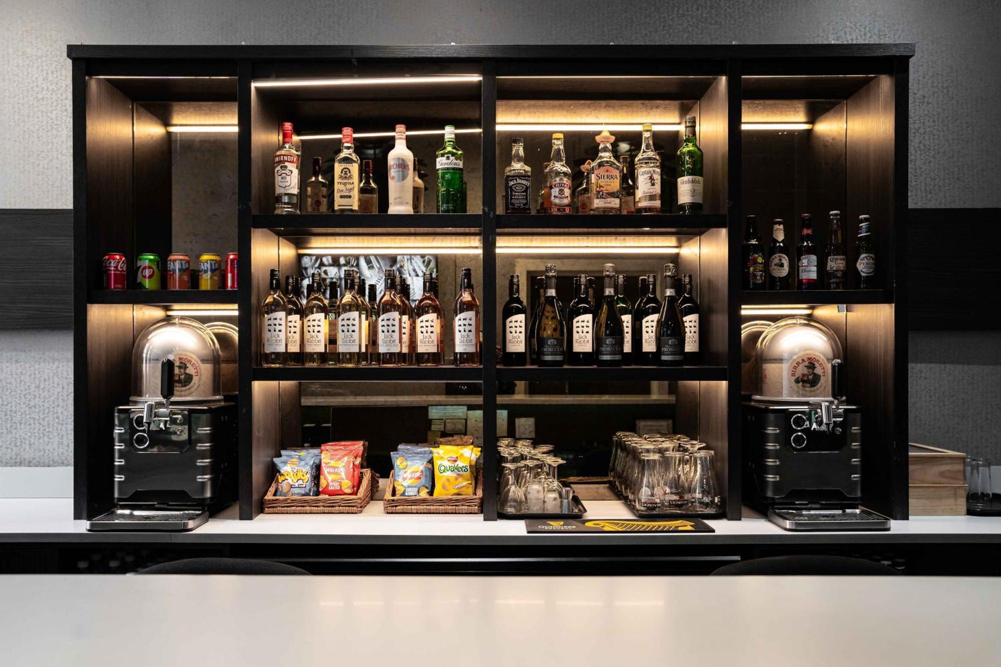 The W14 Kensington 4* London
