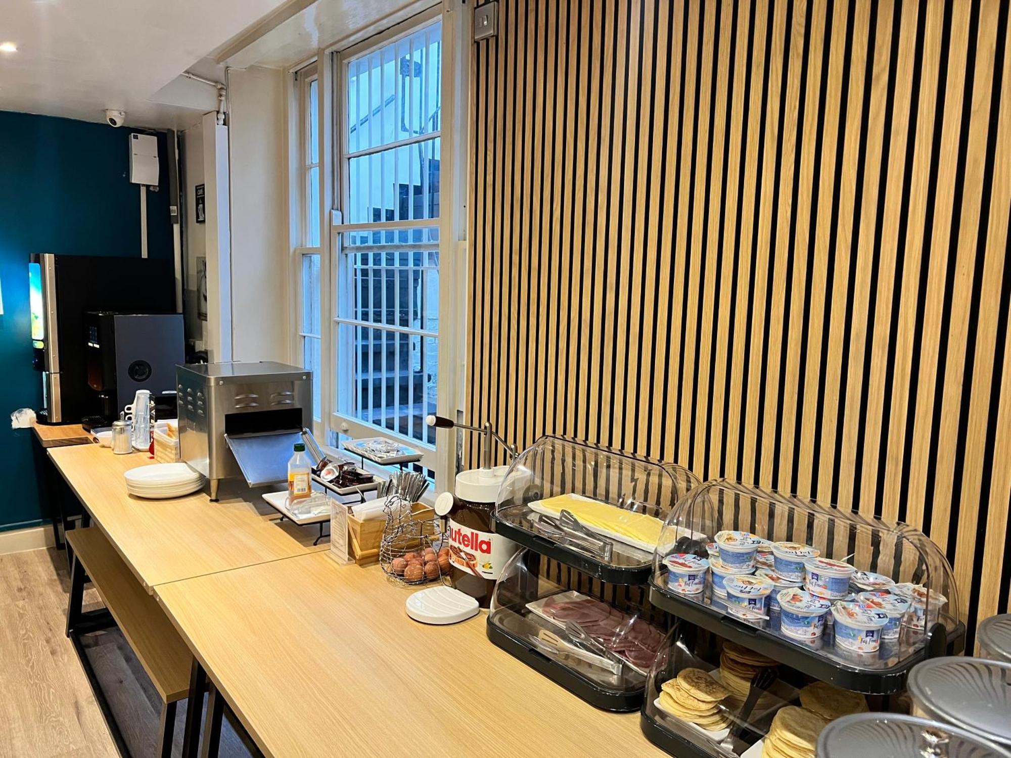 Smart Hyde Park Hostal Londres