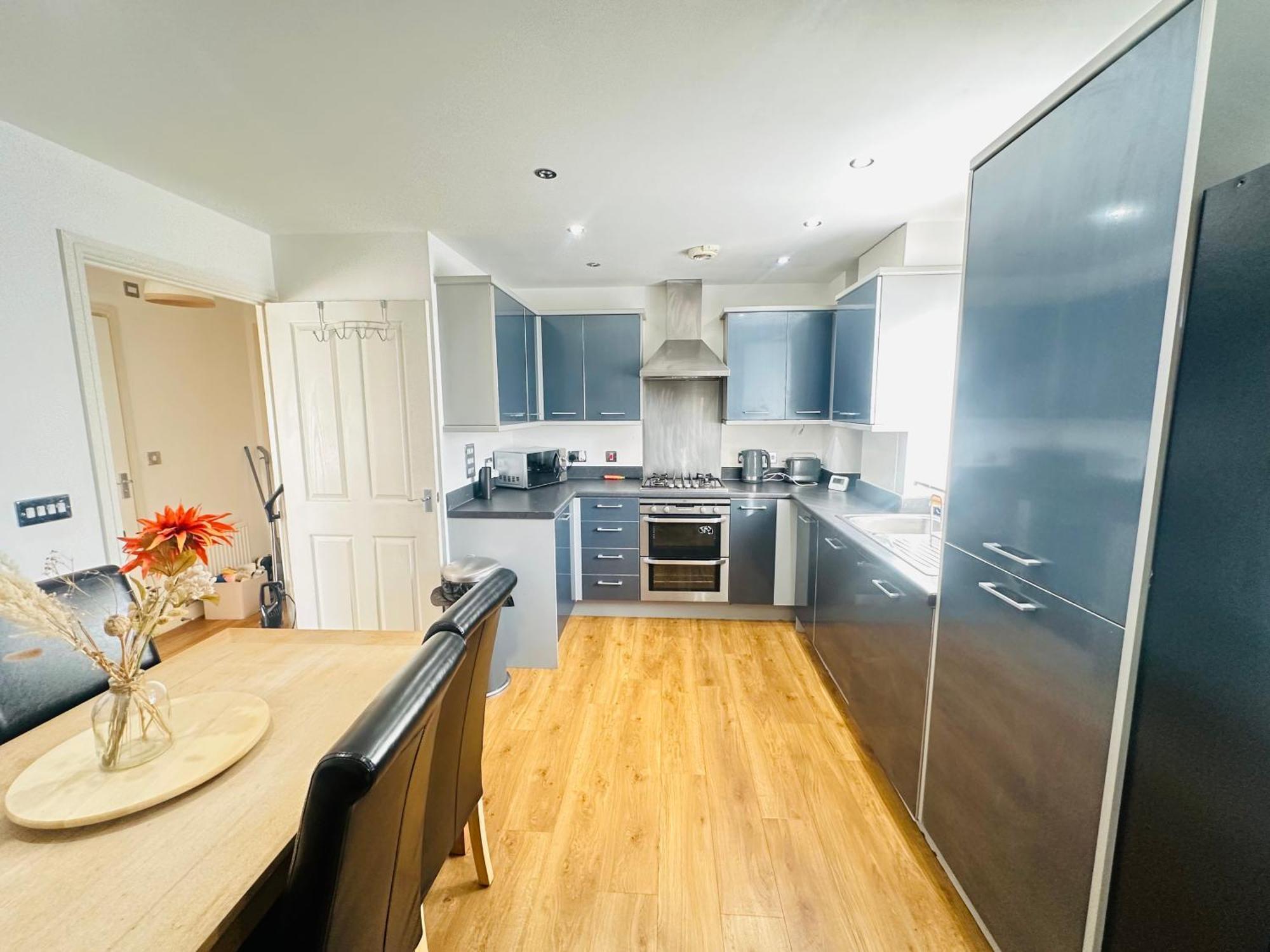 Luxury Near * London
