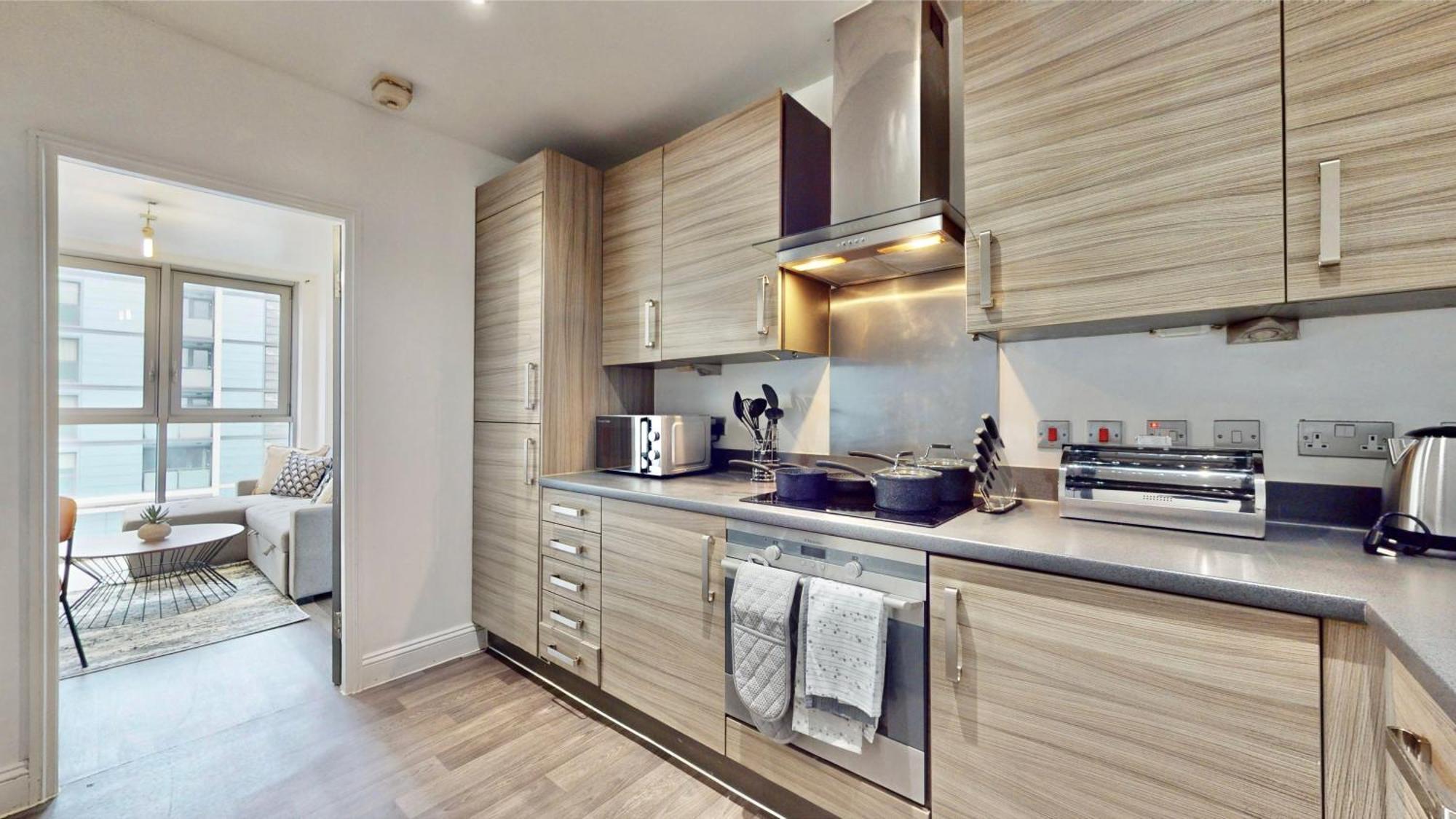 Spacious And Comfortable Long-term Near O2 Arena, Westfield, Stadium, Ideal For Business Or Leisure *