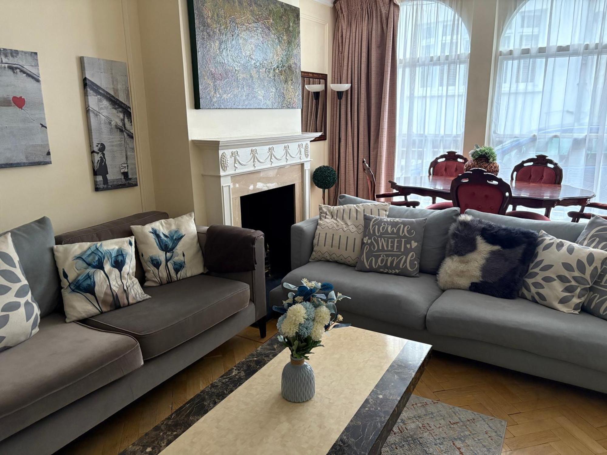 5 Bedroom 4 Bathroom 1 Reception House In Marylebone W1 Apartamento