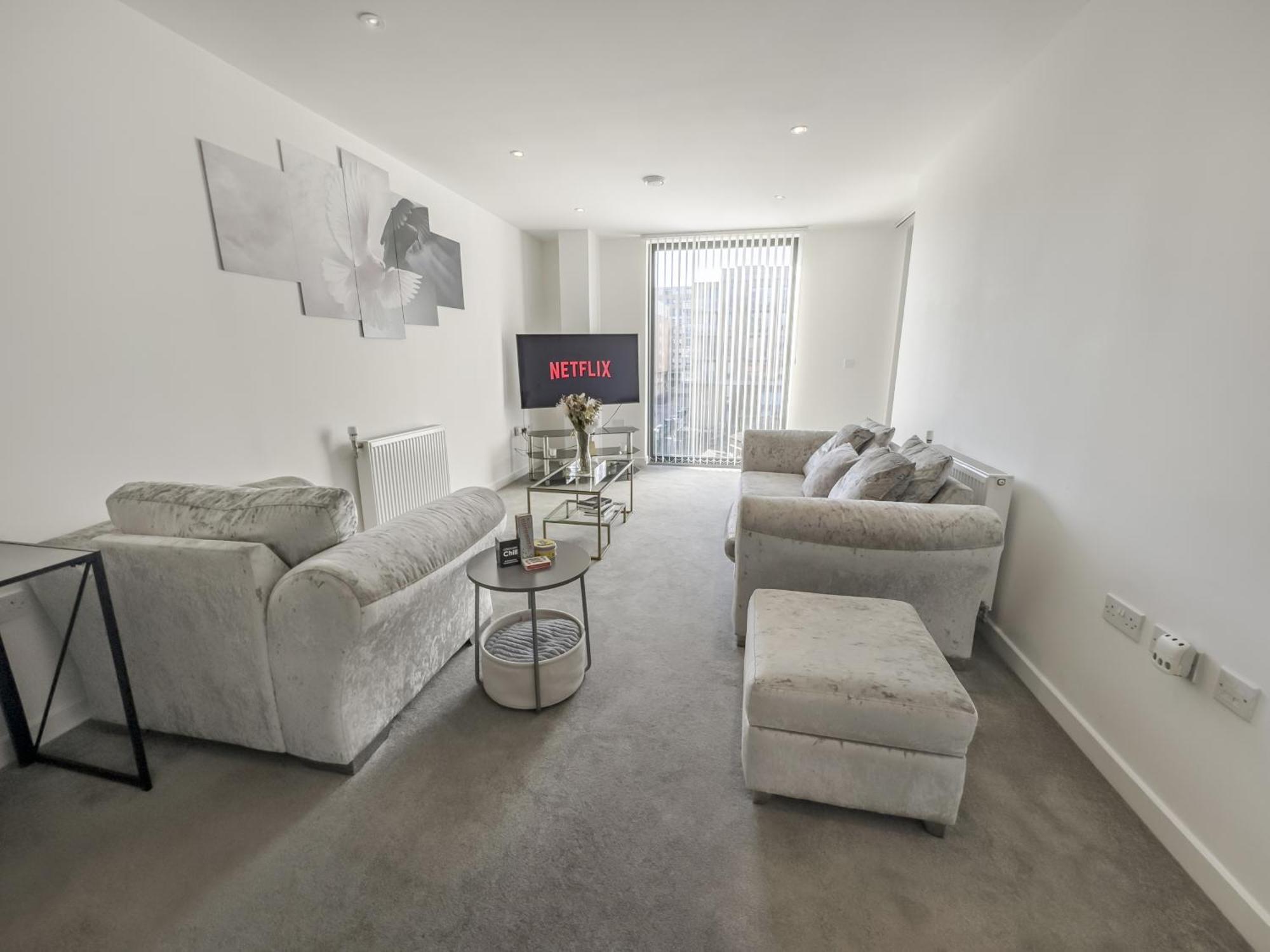 Appartement Greenwich With A River View & Balcony Near The 02 Arena & North Greenwich With Free Wifi & Fast Links Into Londen