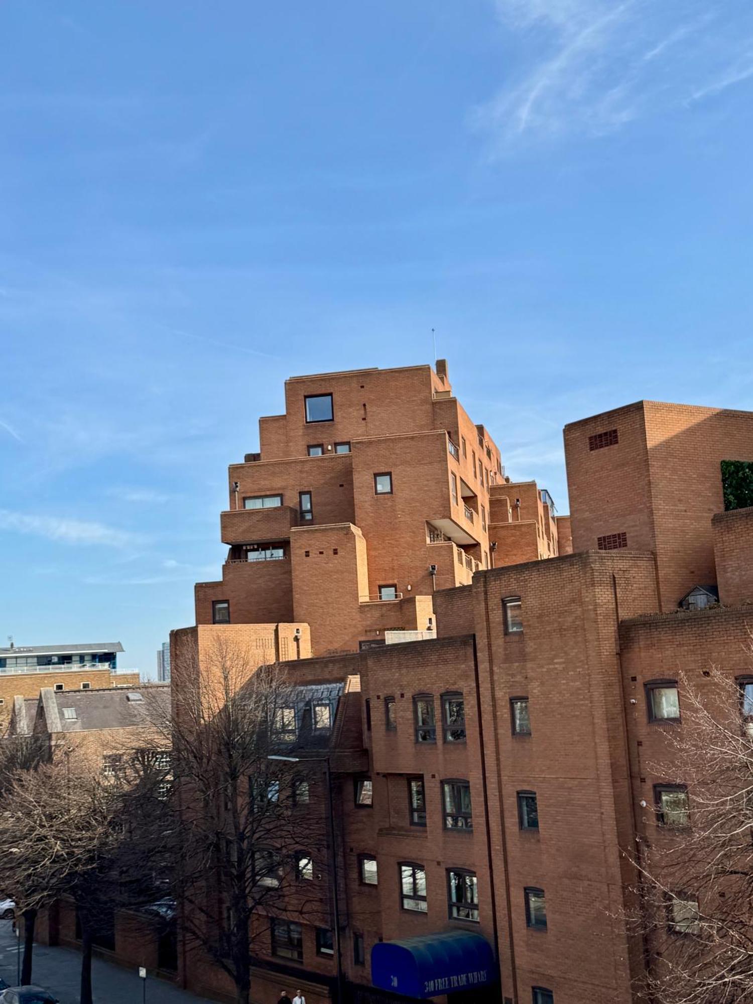 Stunning 1 Bedroom In Wapping - Sleeps 4 And Free Parking! Apartment London