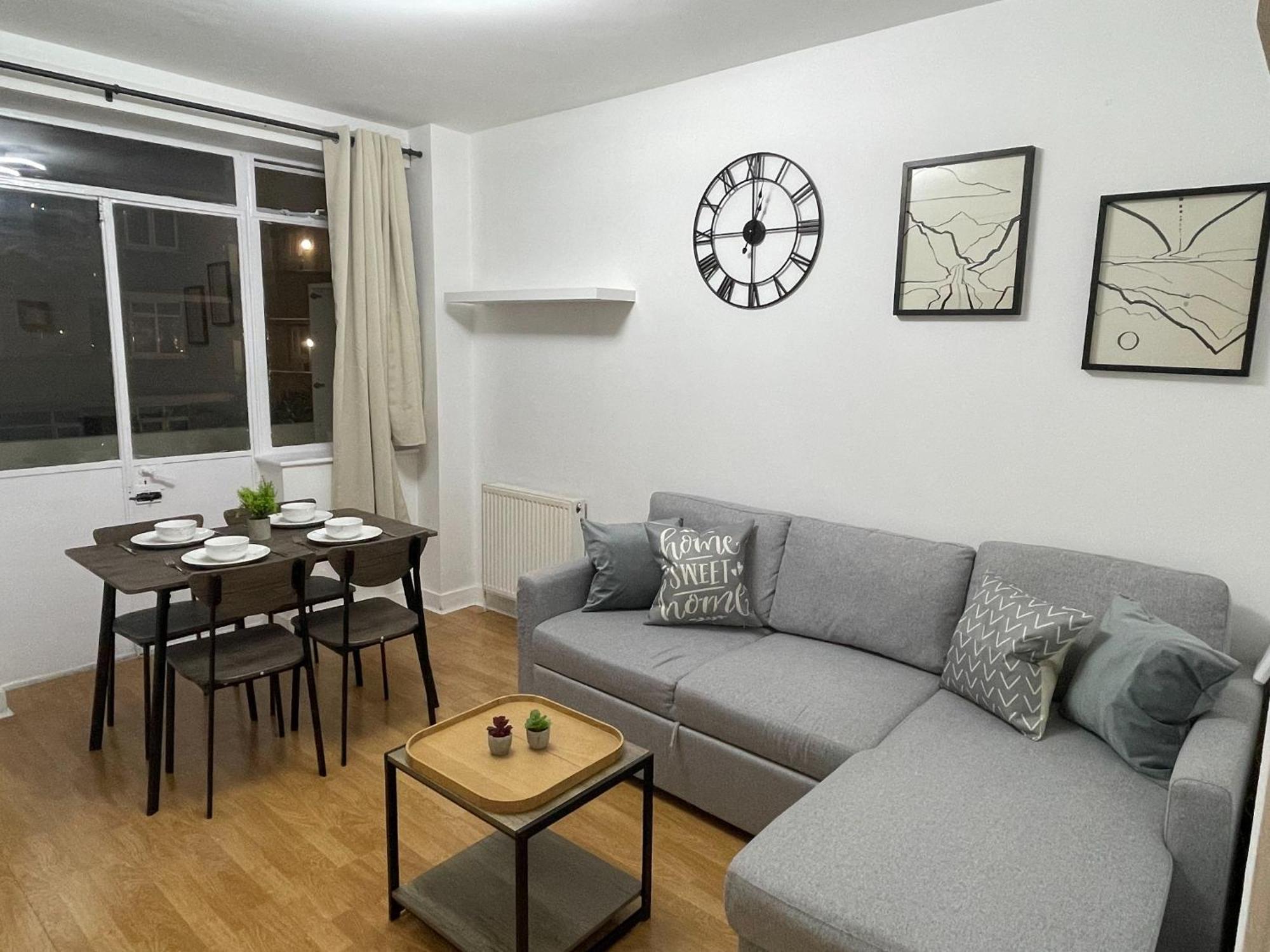 Apartment Beautiful Near Paddington - Sleeps 8 London