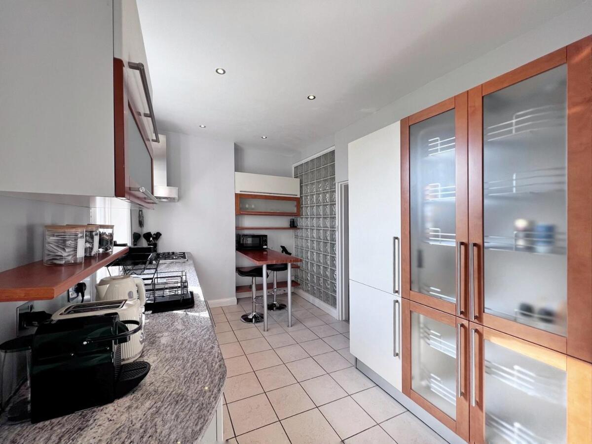 Exquisite 2beds, 2baths In Charming Camden Area - Belsize Park London
