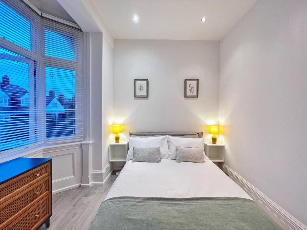 Exquisite 2beds, 2baths In Charming Camden Area - Belsize Park *