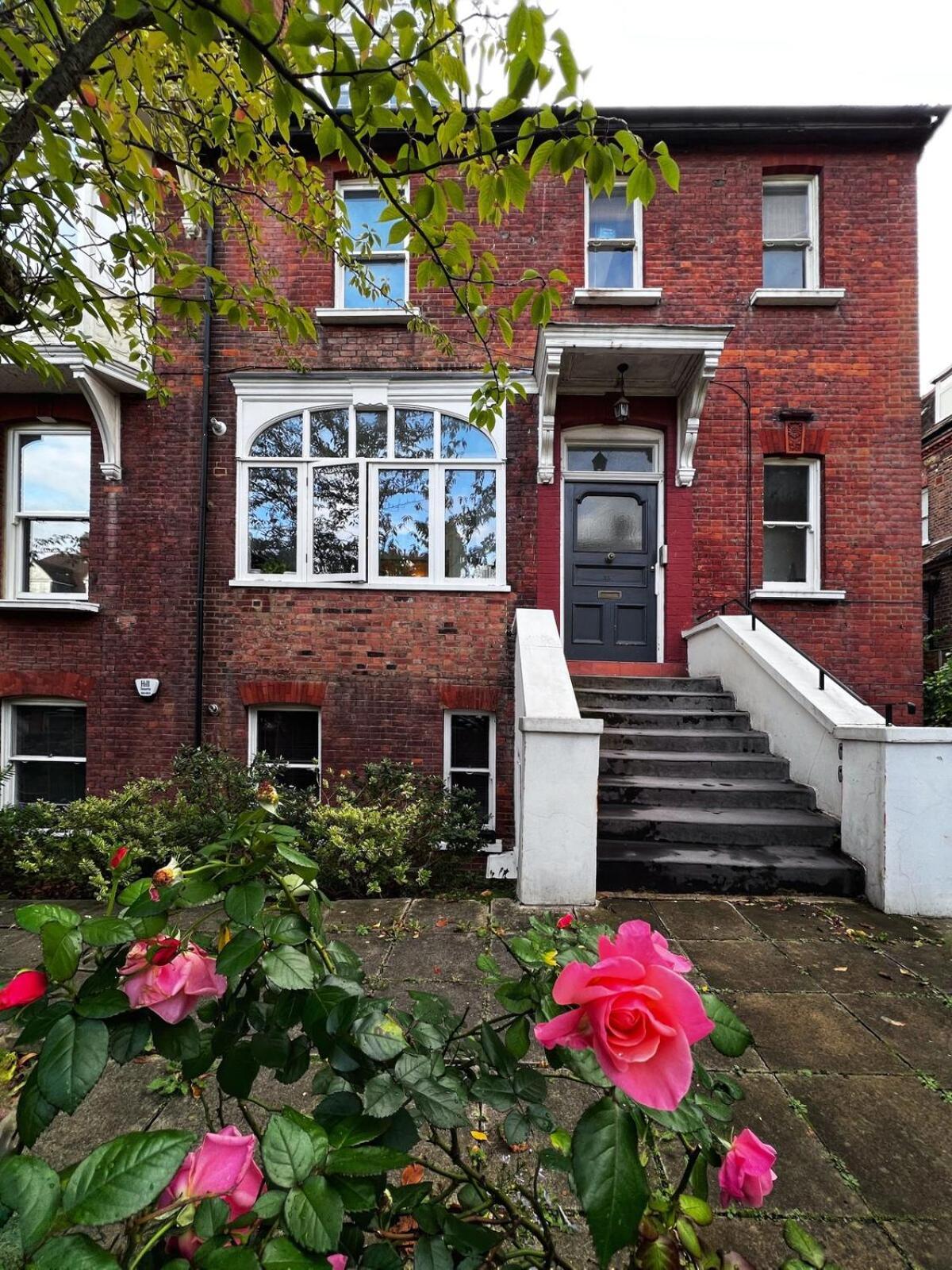 Exquisite 2beds, 2baths In Charming Camden Area - Belsize Park Apartment London