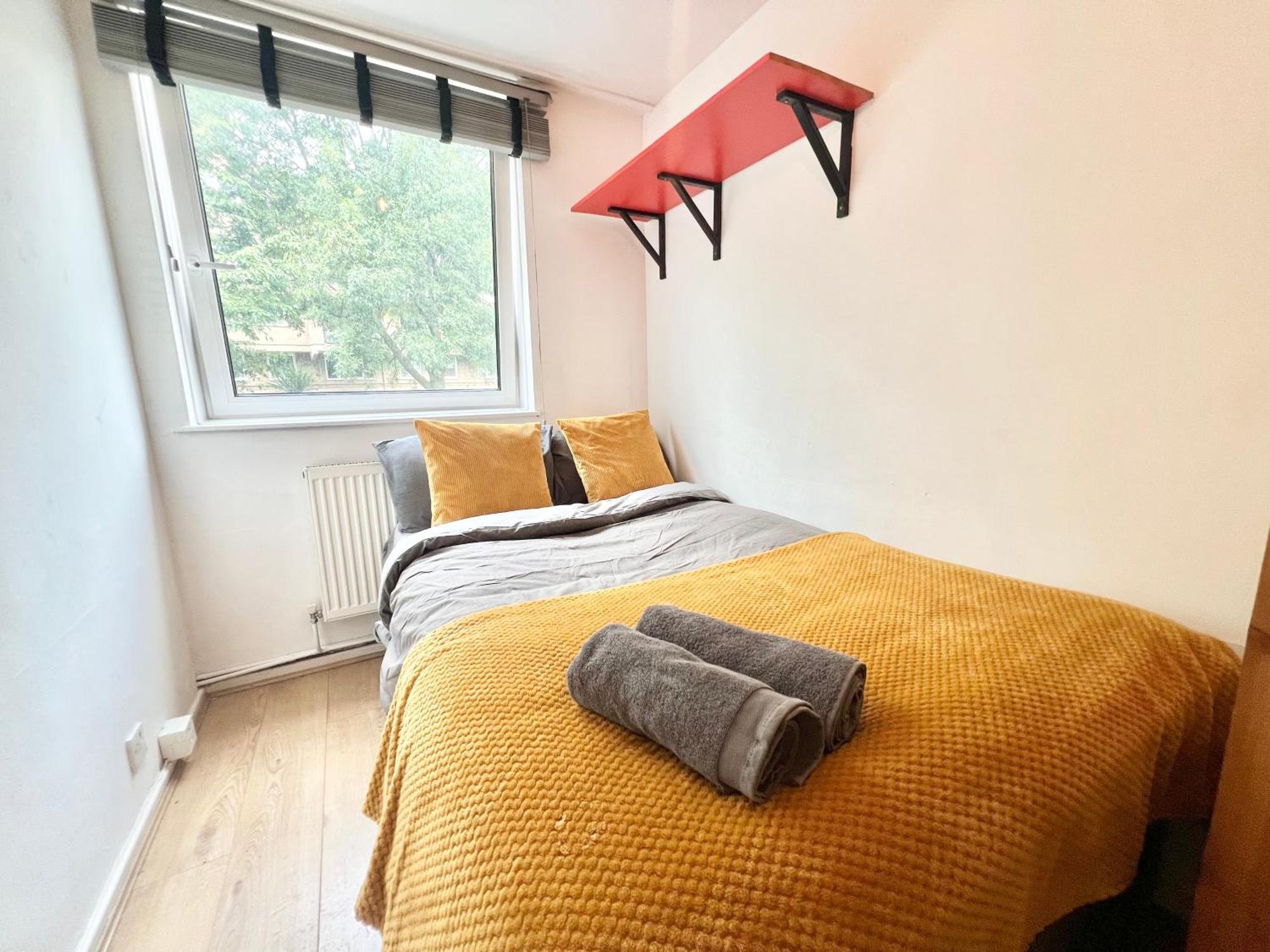 Convenient In * London