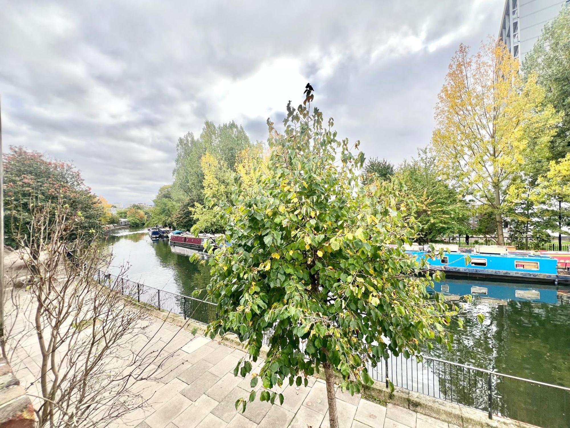 Guest house Convenient In