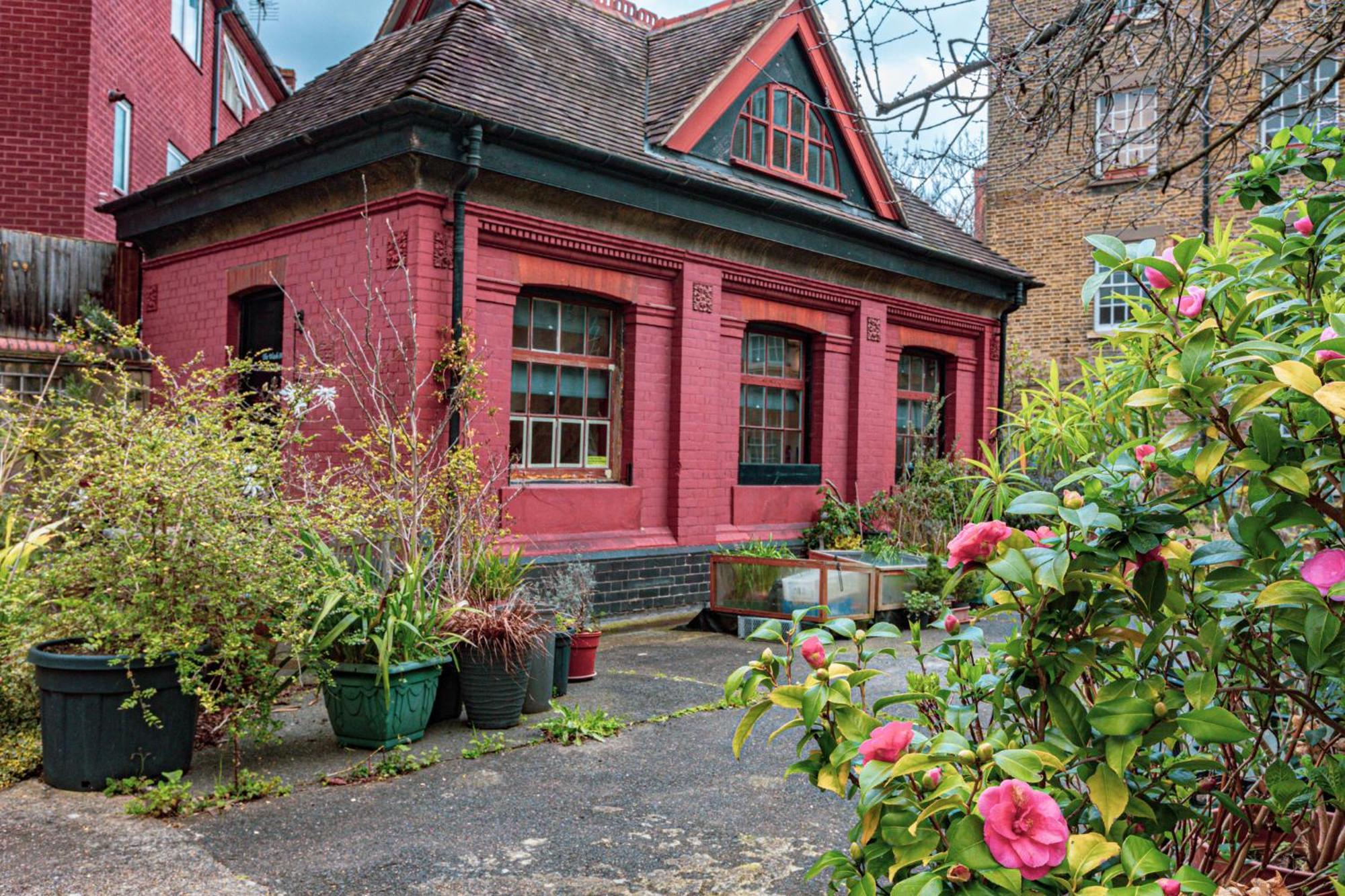 Historic Detached House With Private Courtyard * Londres