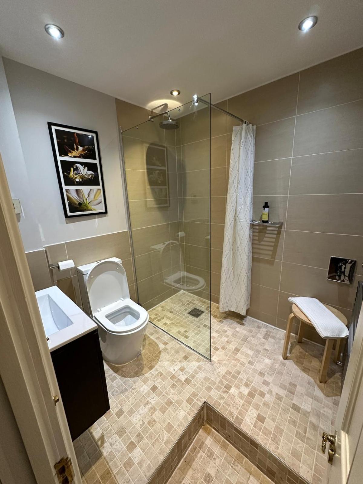 Apartamento Trafalgar Square Bright Retreat