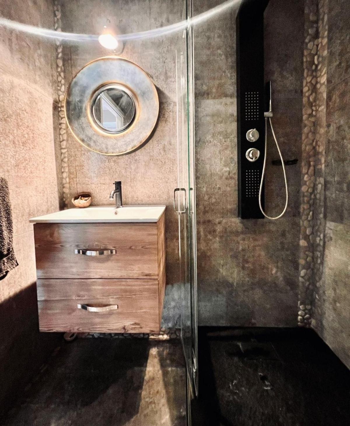 The Ridge - Luxury Designer With Hot Tub And Sauna, Bexley Borough Of Londres