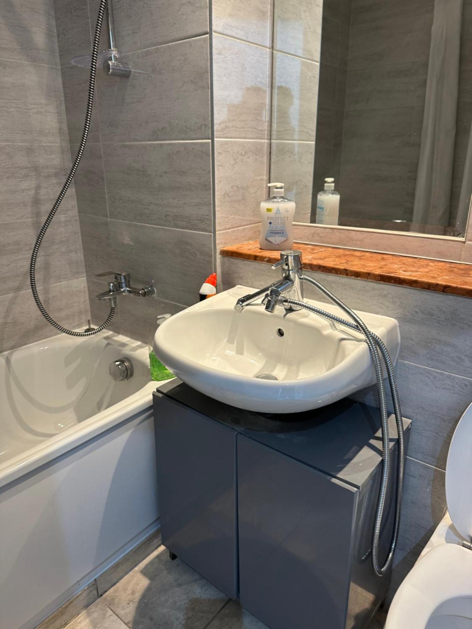 Modern 1 Bed Flat In Maida Vale Apartment