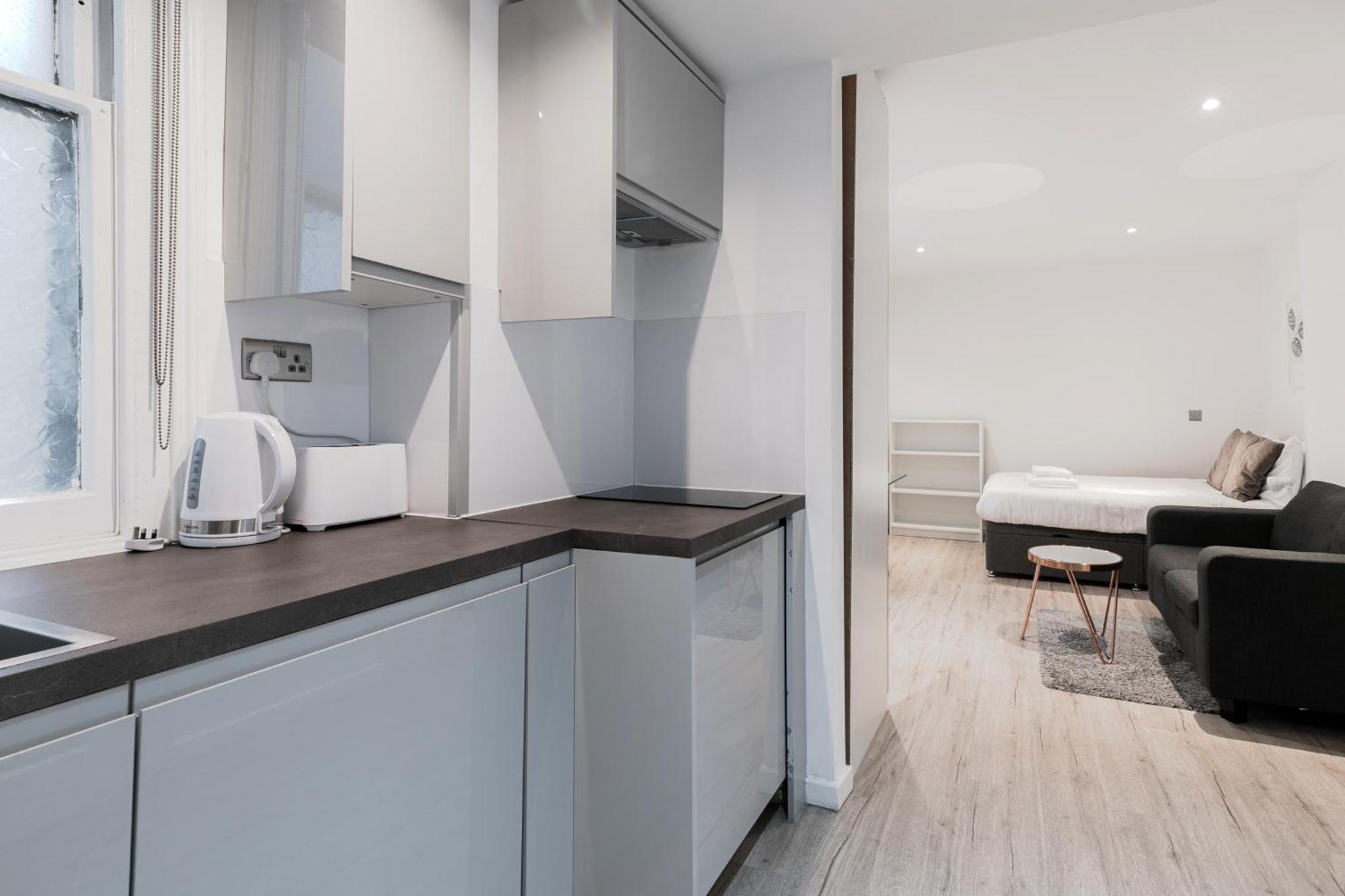 Prime Vision Living - Hyde Park Appartement *