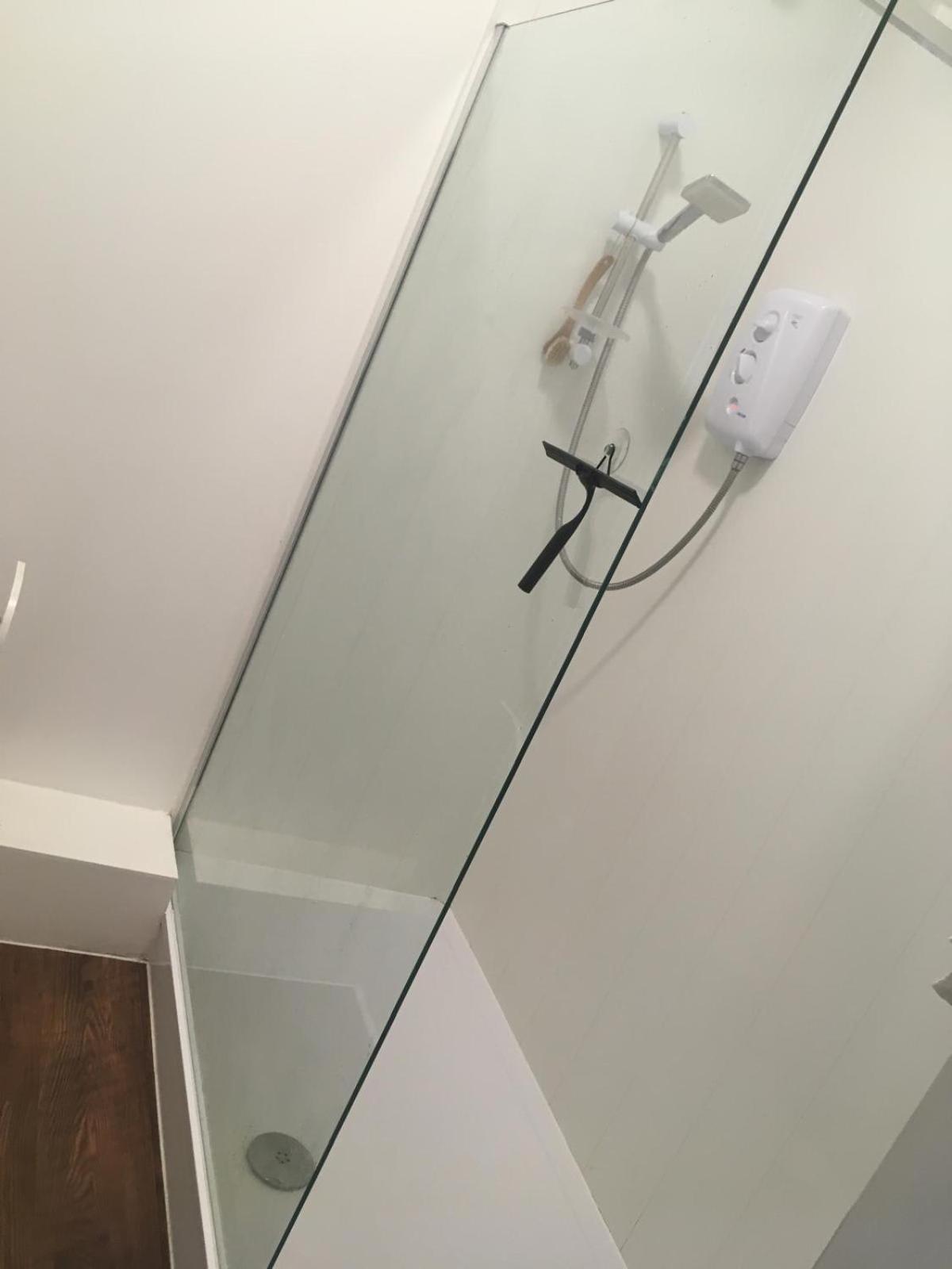Modern 1 Bedroom In Shoreditch *