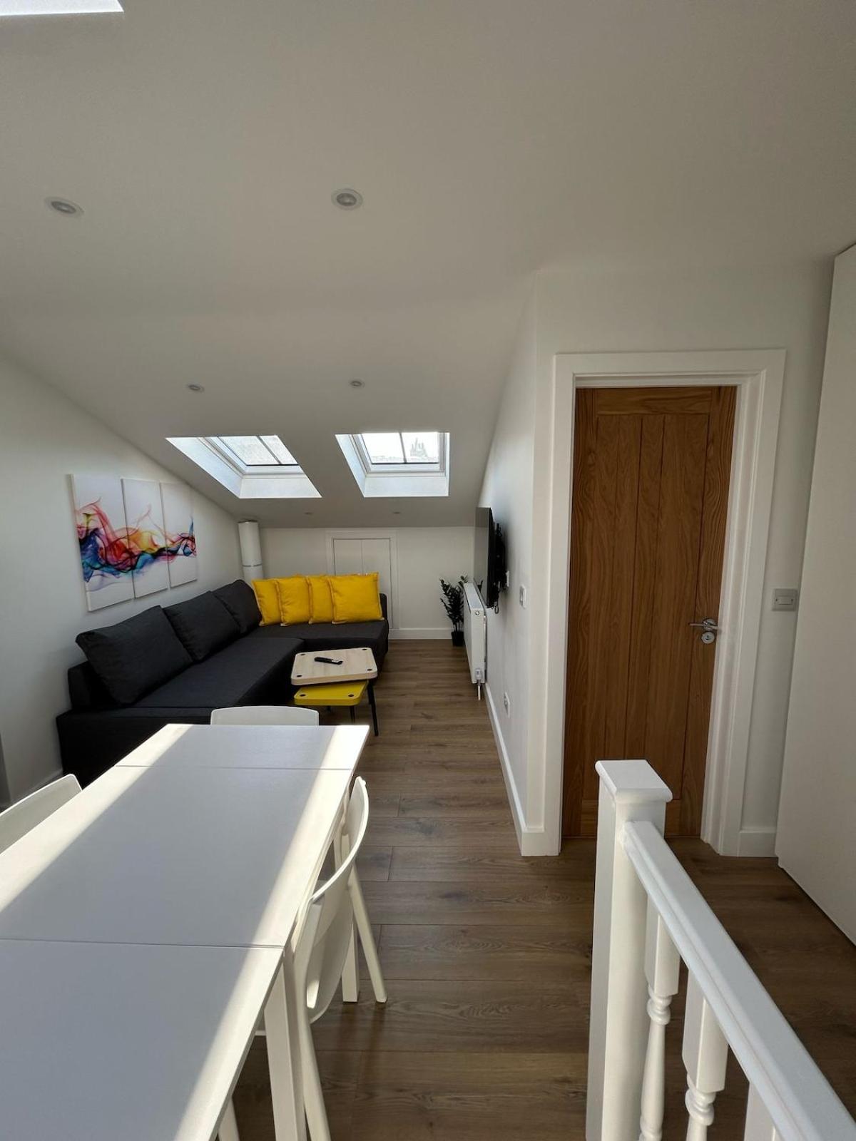 Apartment 2 Bedroom Flat Pimlico