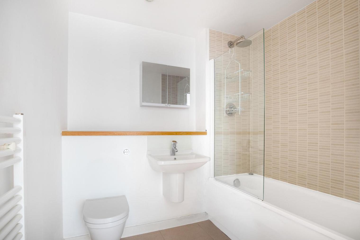Blueground Limehouse Balcony Nr Tube Lon-227 Apartment London