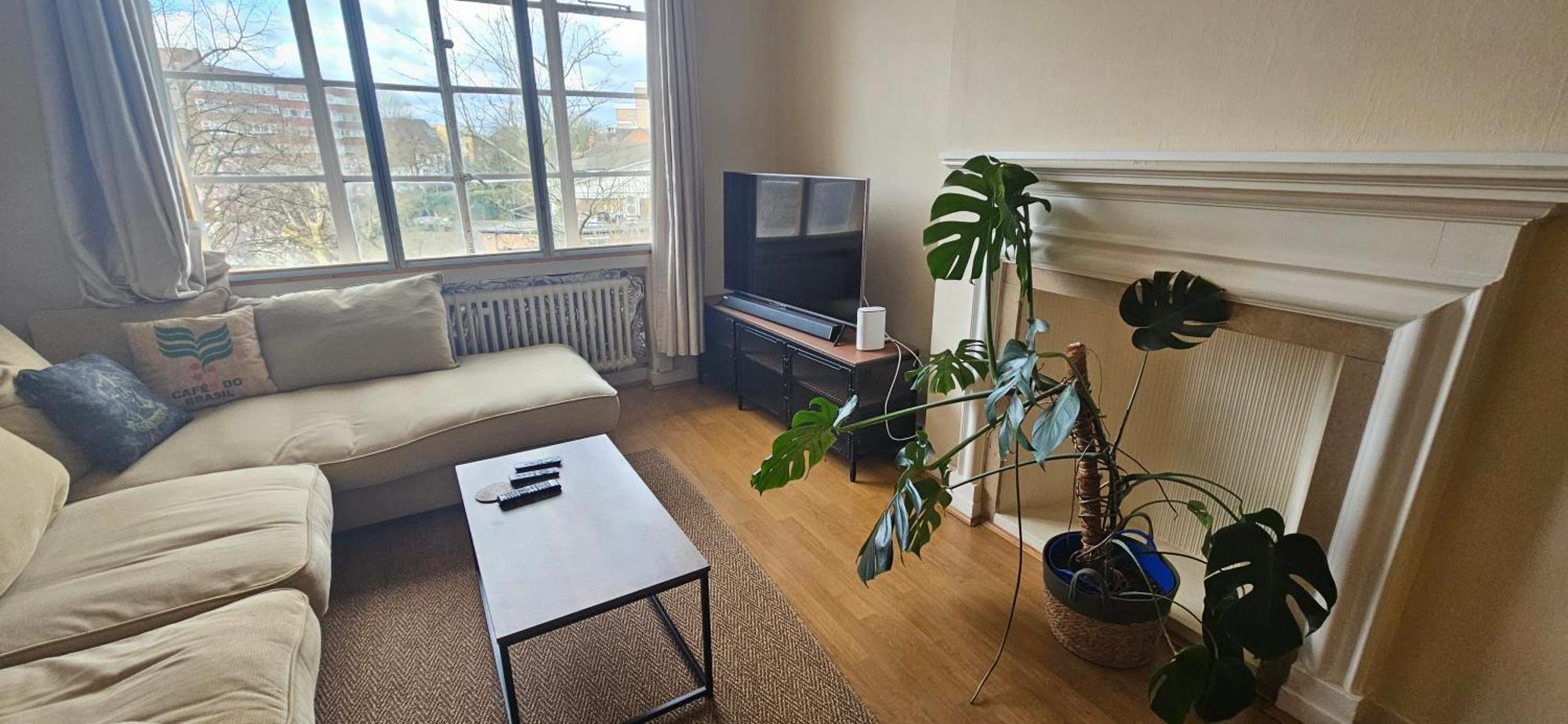 Apartment Elegant 1-Bed Flat, Sleeps 5, London Nw6 - 5 Mins To Jubilee, Bakerloo & Overground Lines London
