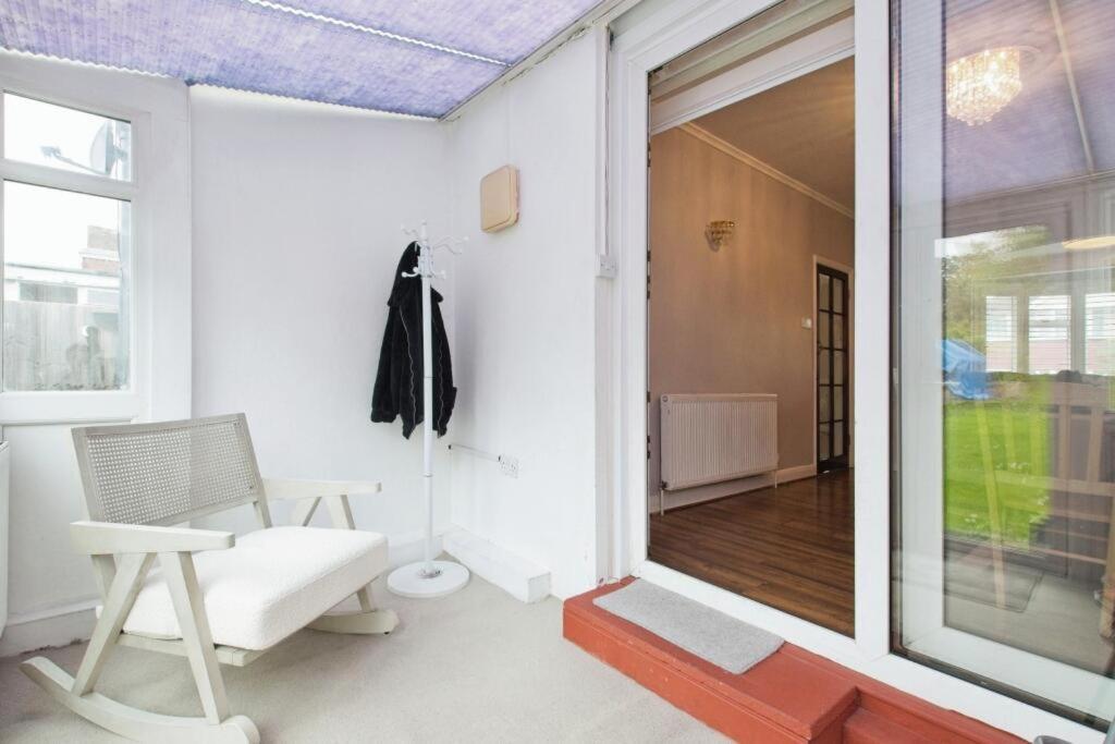 Hostal Eejs Charming 3 Bed - With Large Garden