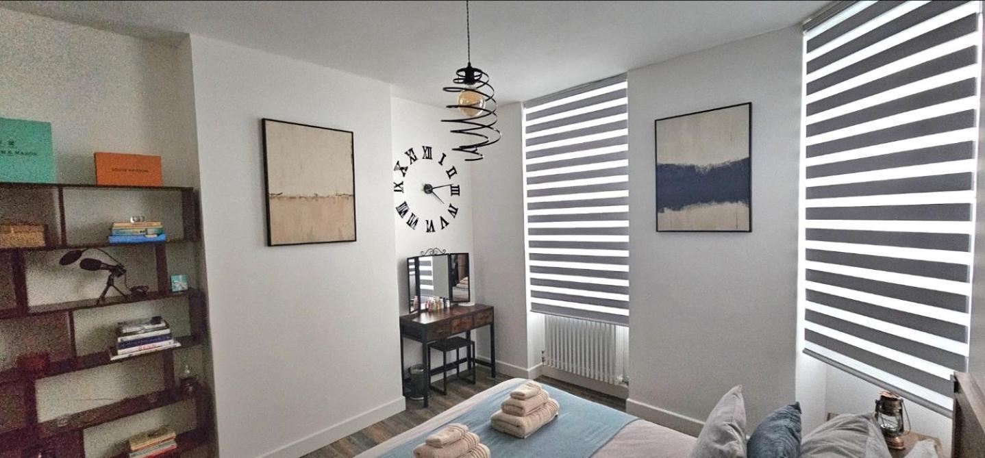 Bridge Stunning 2 Bedroom Appartement