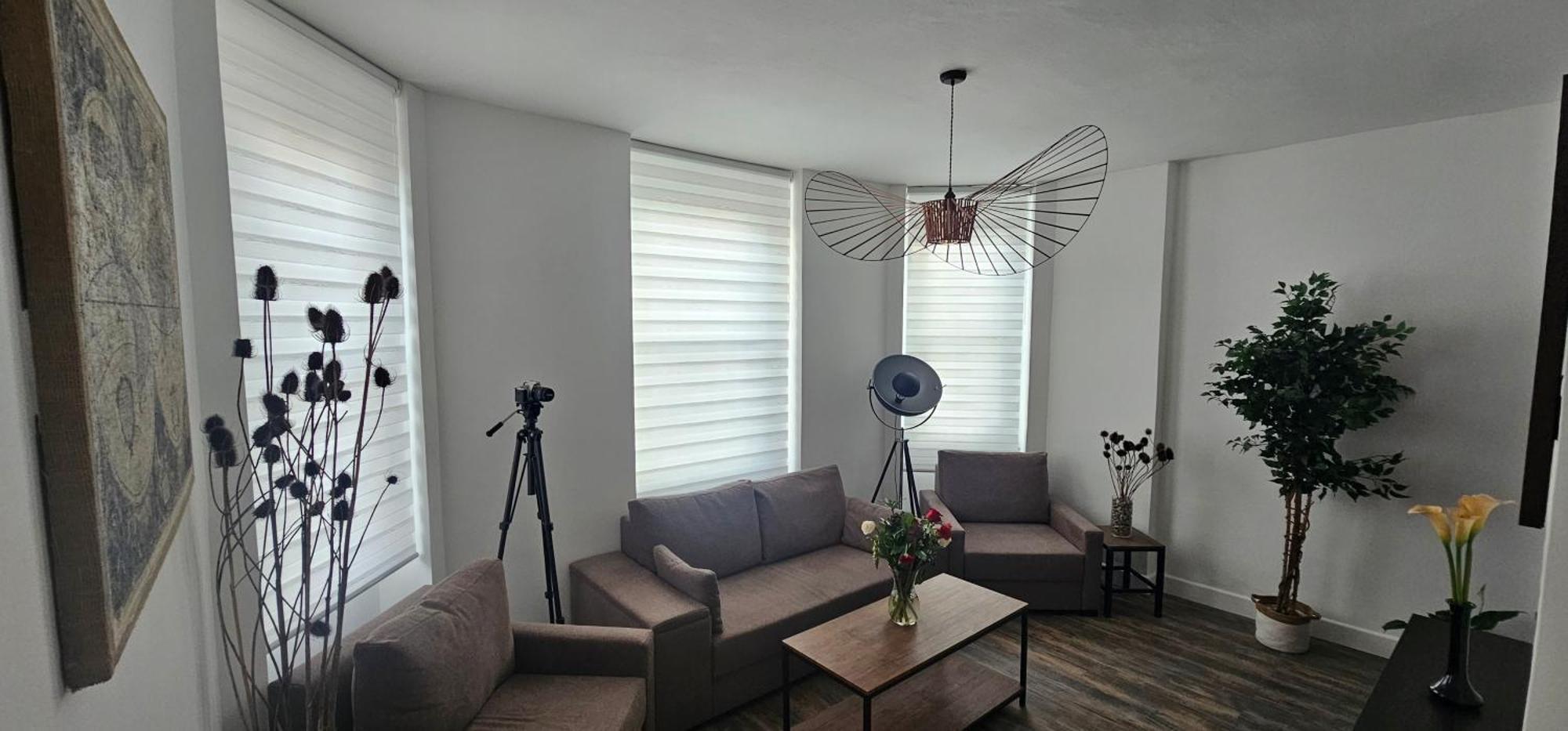 Bridge Stunning 2 Bedroom Appartement *