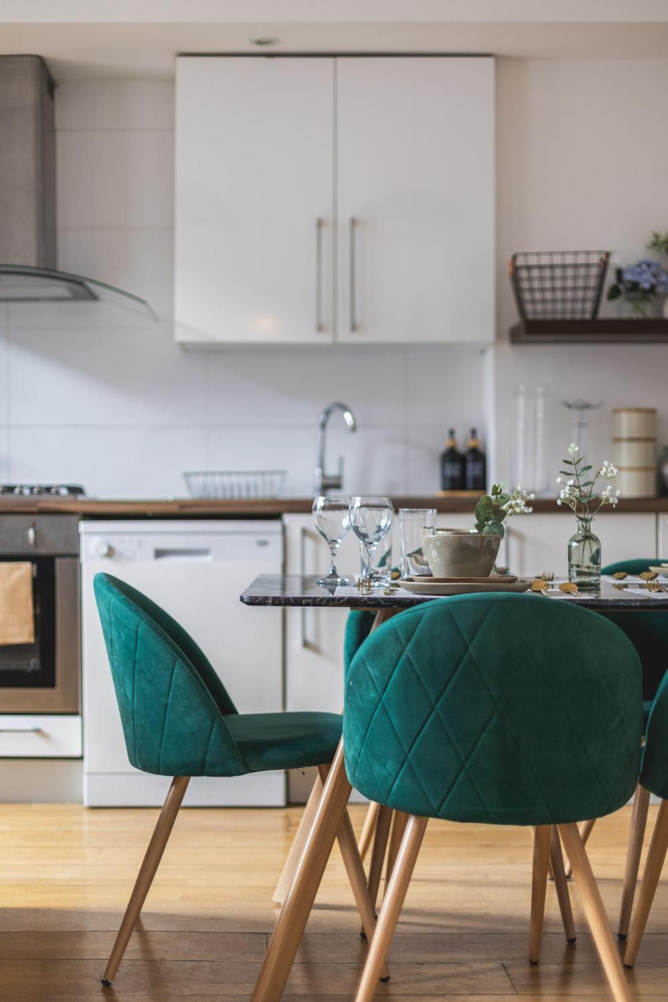 Apartment Great Eastern 1 By Artsy *