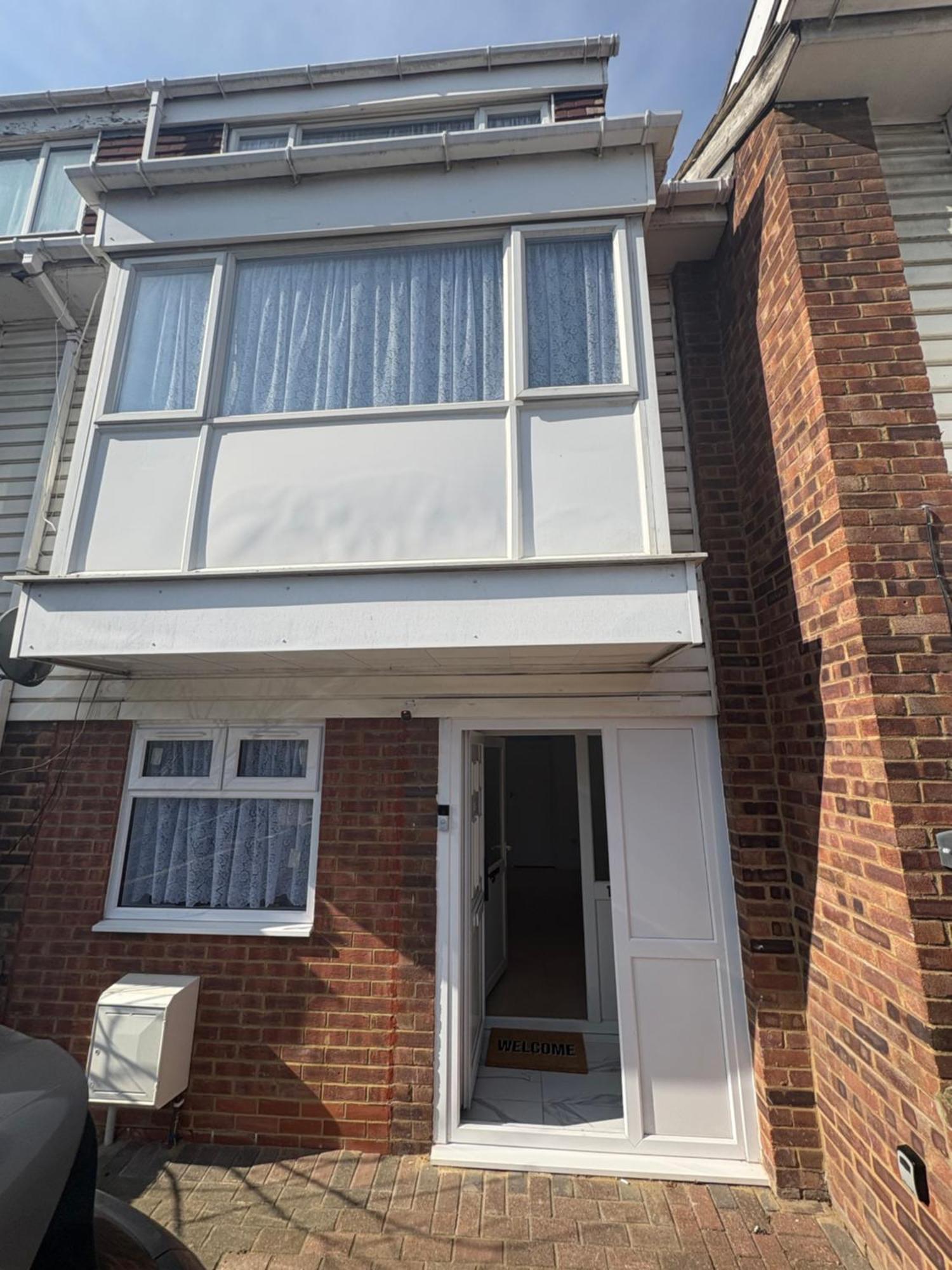 Decosy Bed & Breakfast London