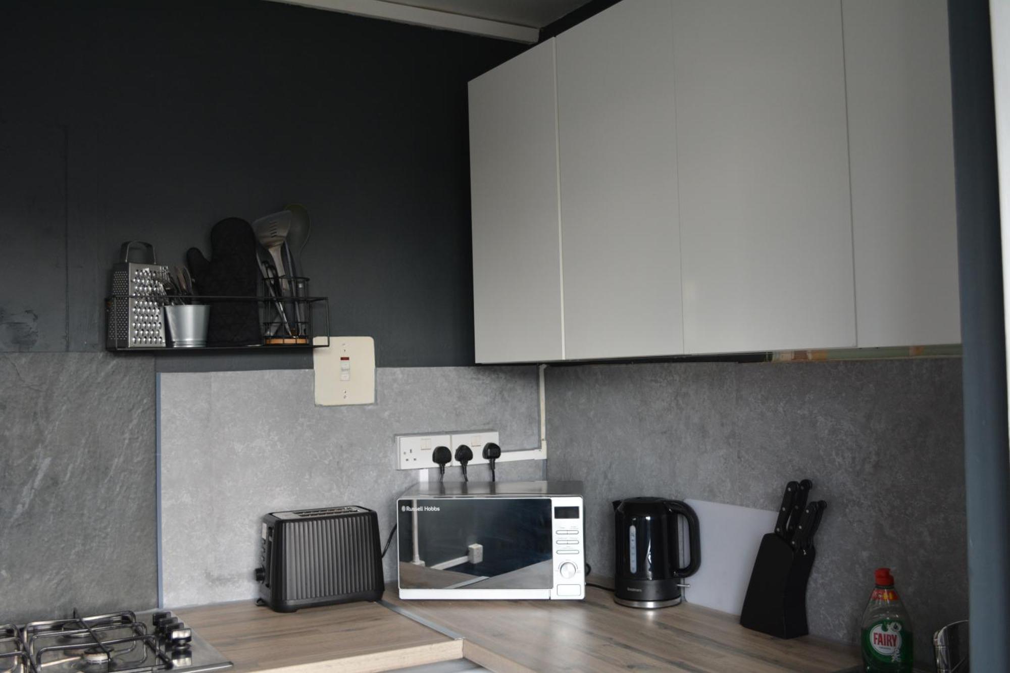 Apartment Contemporary Stylish *